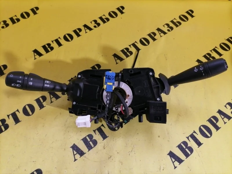 Переключатель поворотов подрулевой Renault Logan 2 2014-2022 2017 255677458R СЕДАН 1.6 H4M438 113 Л/С H4MD438 H4M