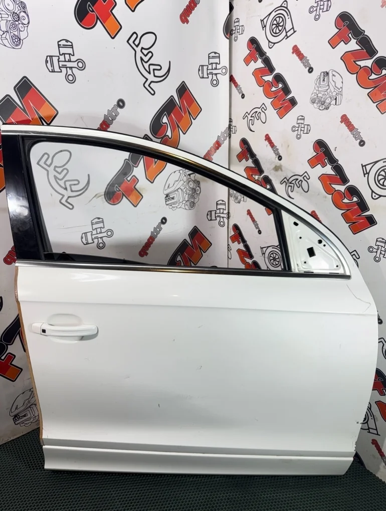 Дверь Audi Q7 4L0831052A 4L 2005-2015, передняя правая