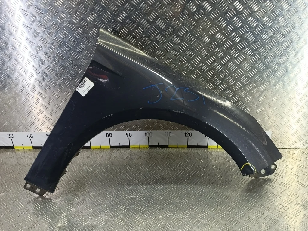 Крыло переднее правое FORD Focus III рестайлинг (