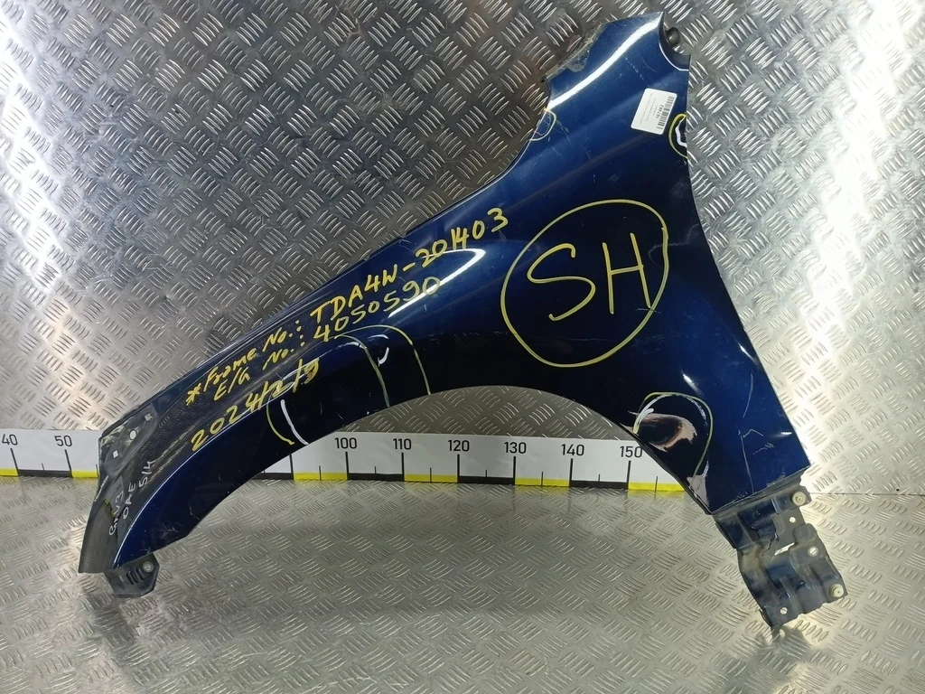 Крыло переднее левое SUZUKI Grand Vitara II (2005