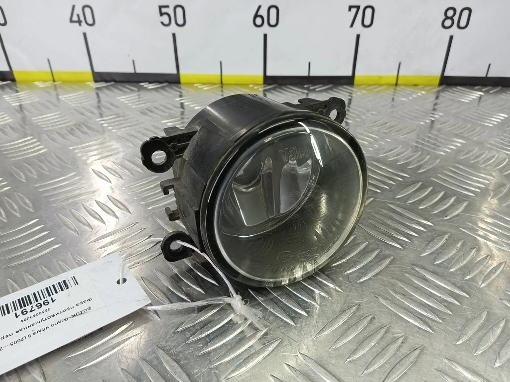 Фара противотуманная передняя SUZUKI Grand Vitara