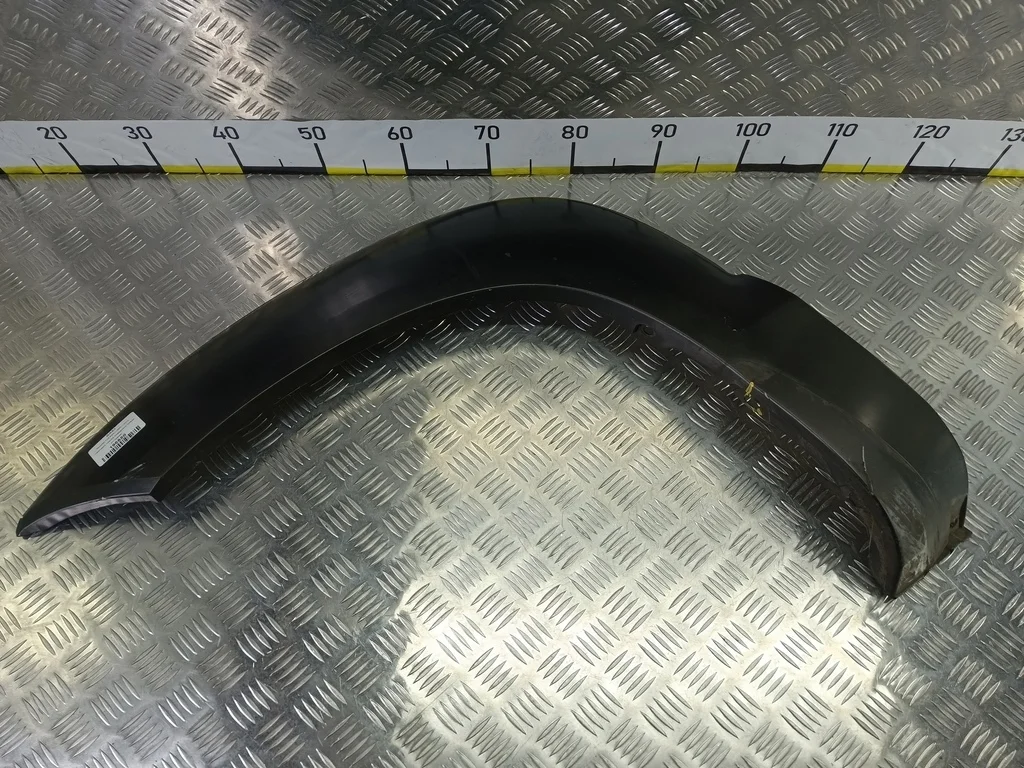 Накладка крыла переднего левая Hyundai TUCSON I (