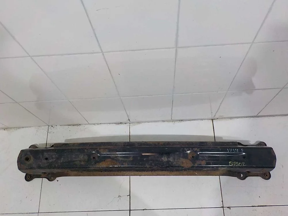 Усилитель бампера ВАЗ (LADA) Vesta I (2015—2023) Перед