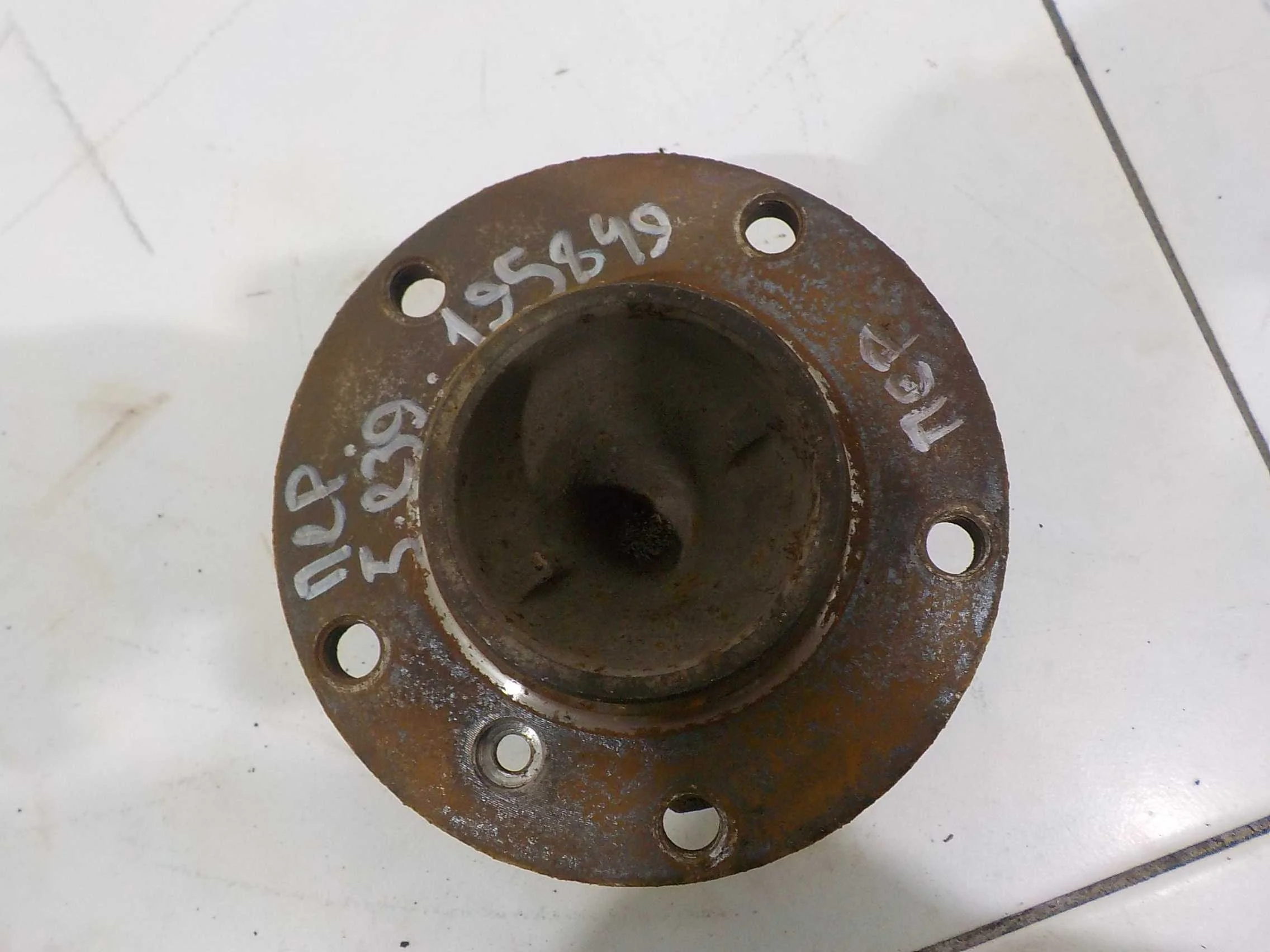 Ступица BMW 5 серия E39 рестайлинг (2000—2004) Перед