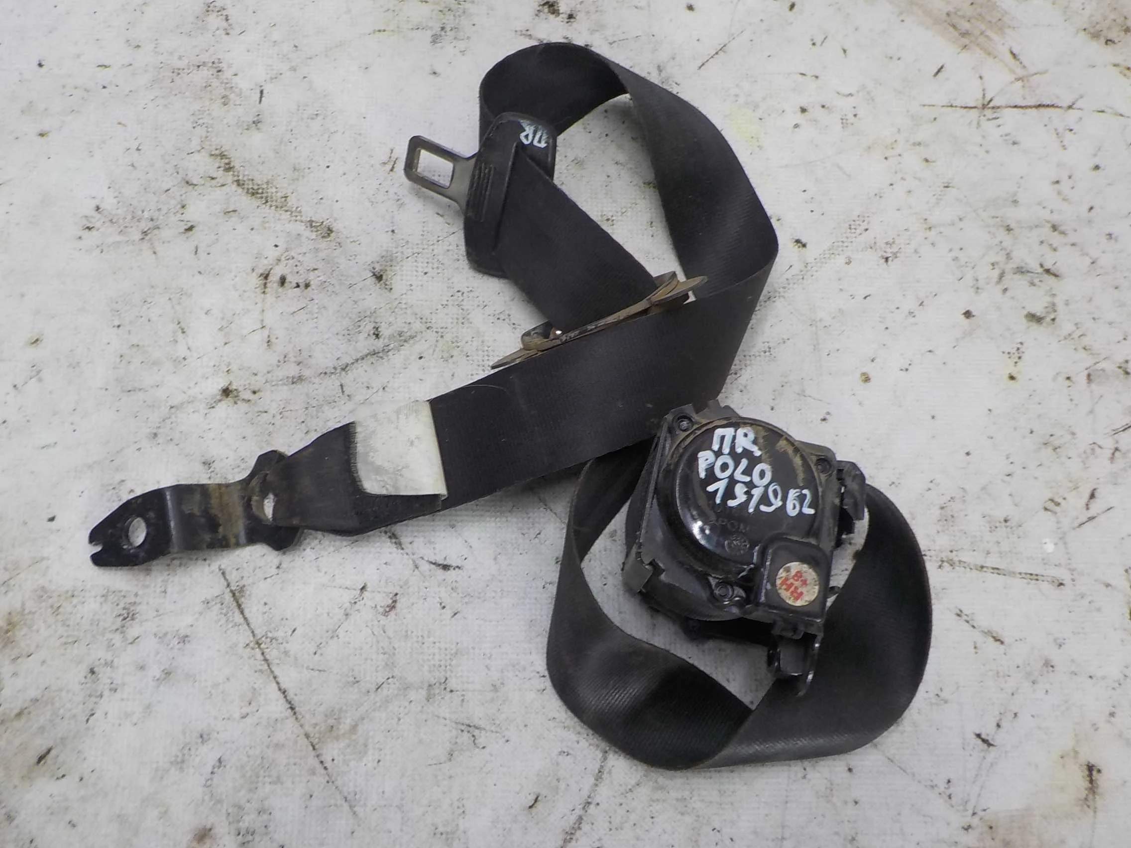 Ремень безопасности Volkswagen Polo V (2009—2015) Перед Право