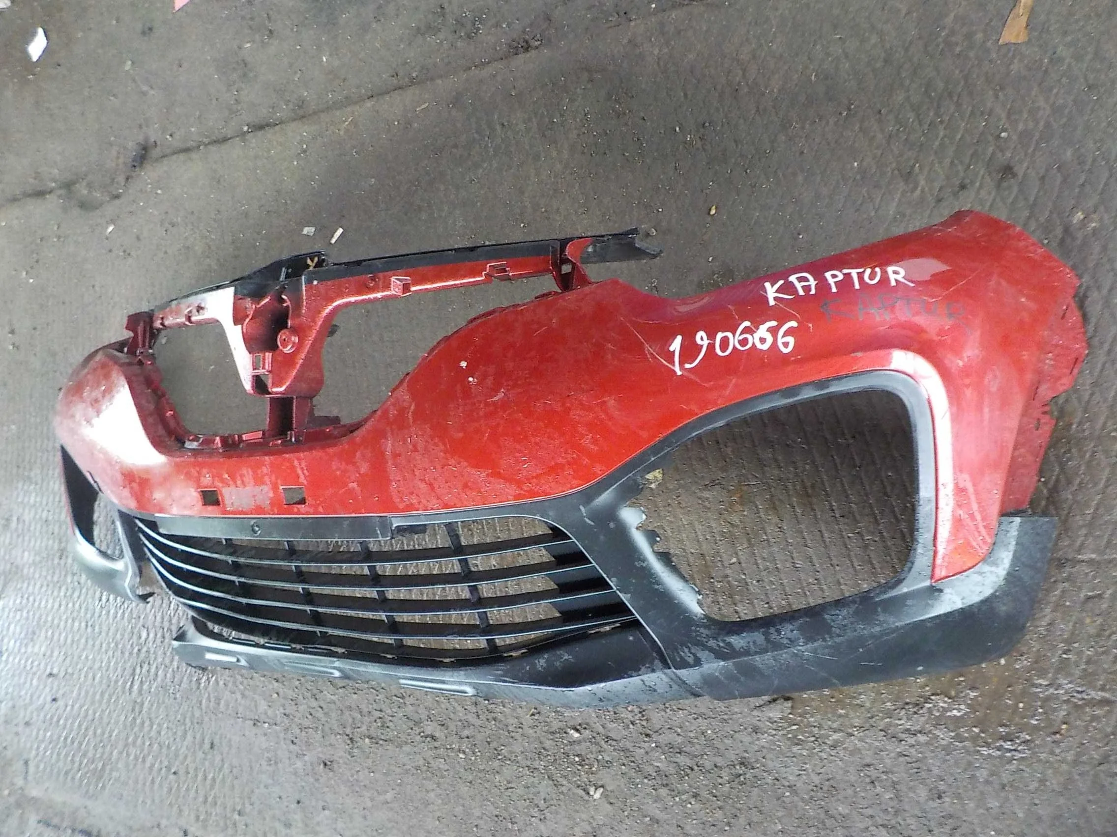 Бампер Renault Kaptur I (2016—2020) Перед