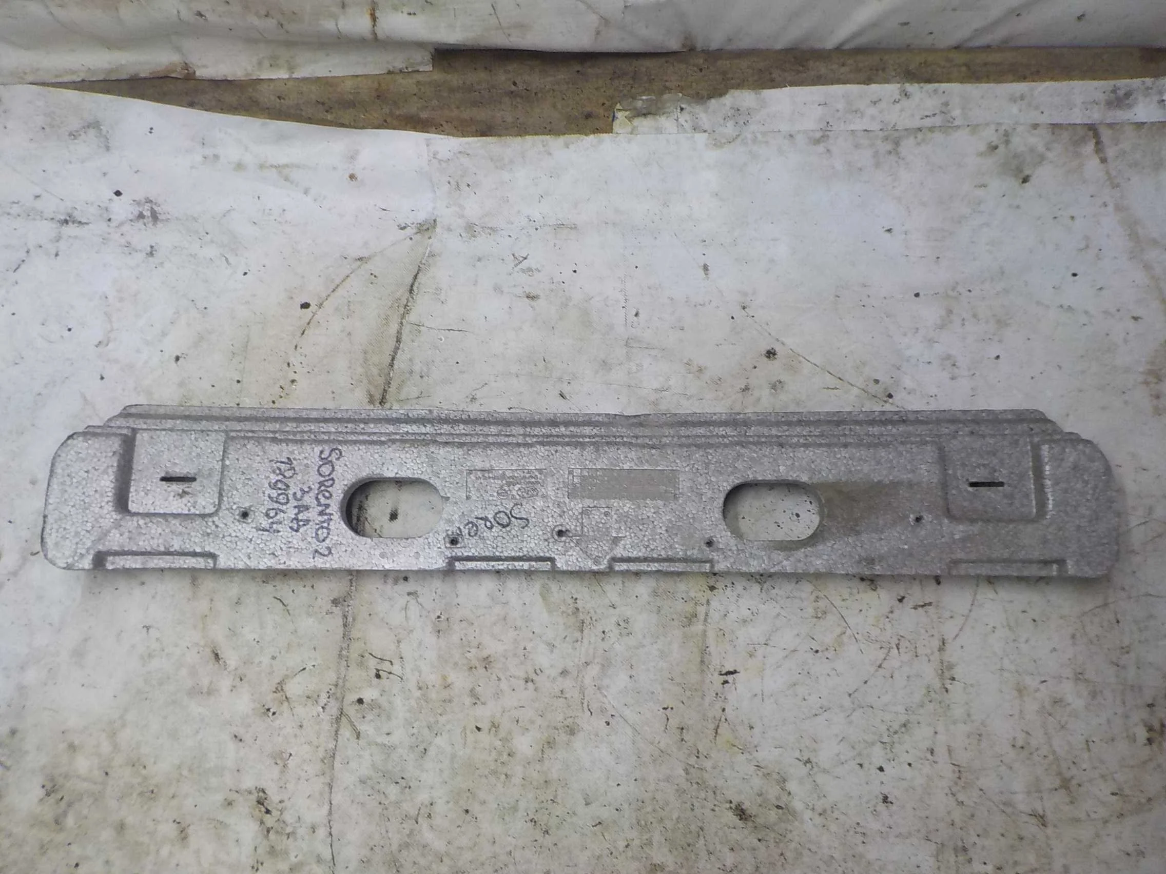 Абсорбер бампера Kia Sorento II рестайлинг (2012—2021) Зад