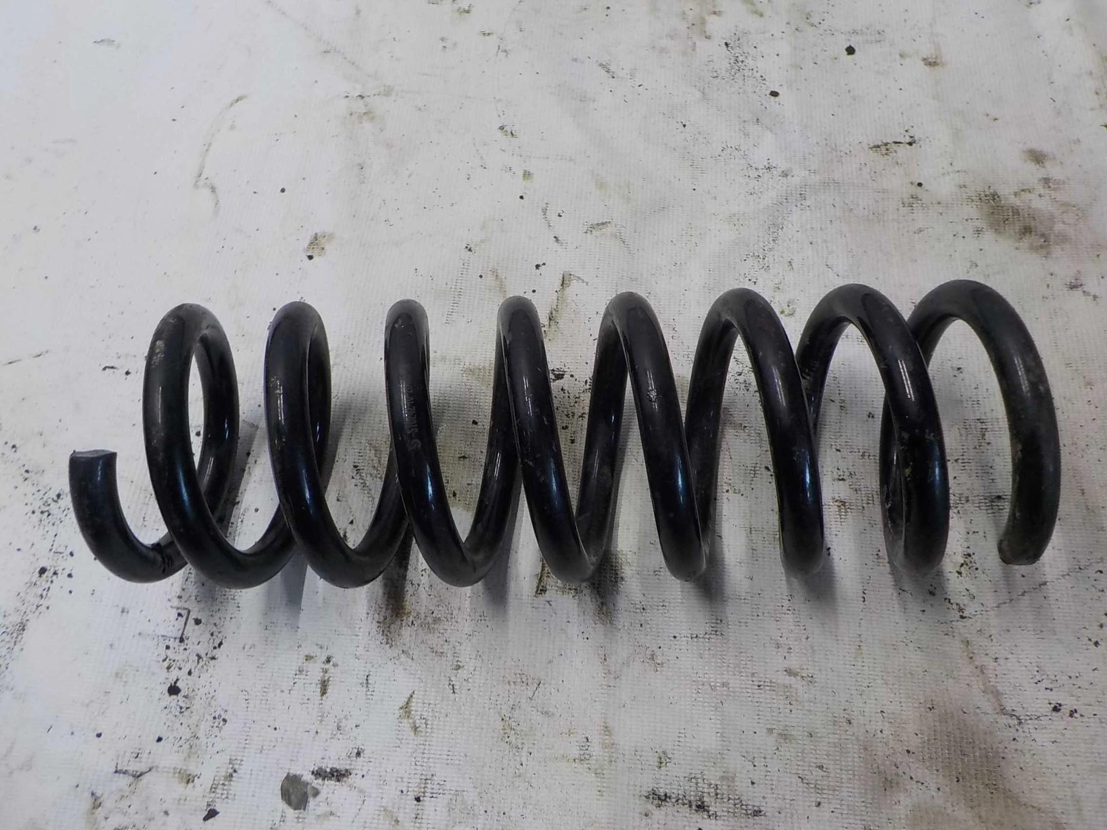 пружина Mercedes-Benz E-класс W210/S210 (1995—1999) Зад