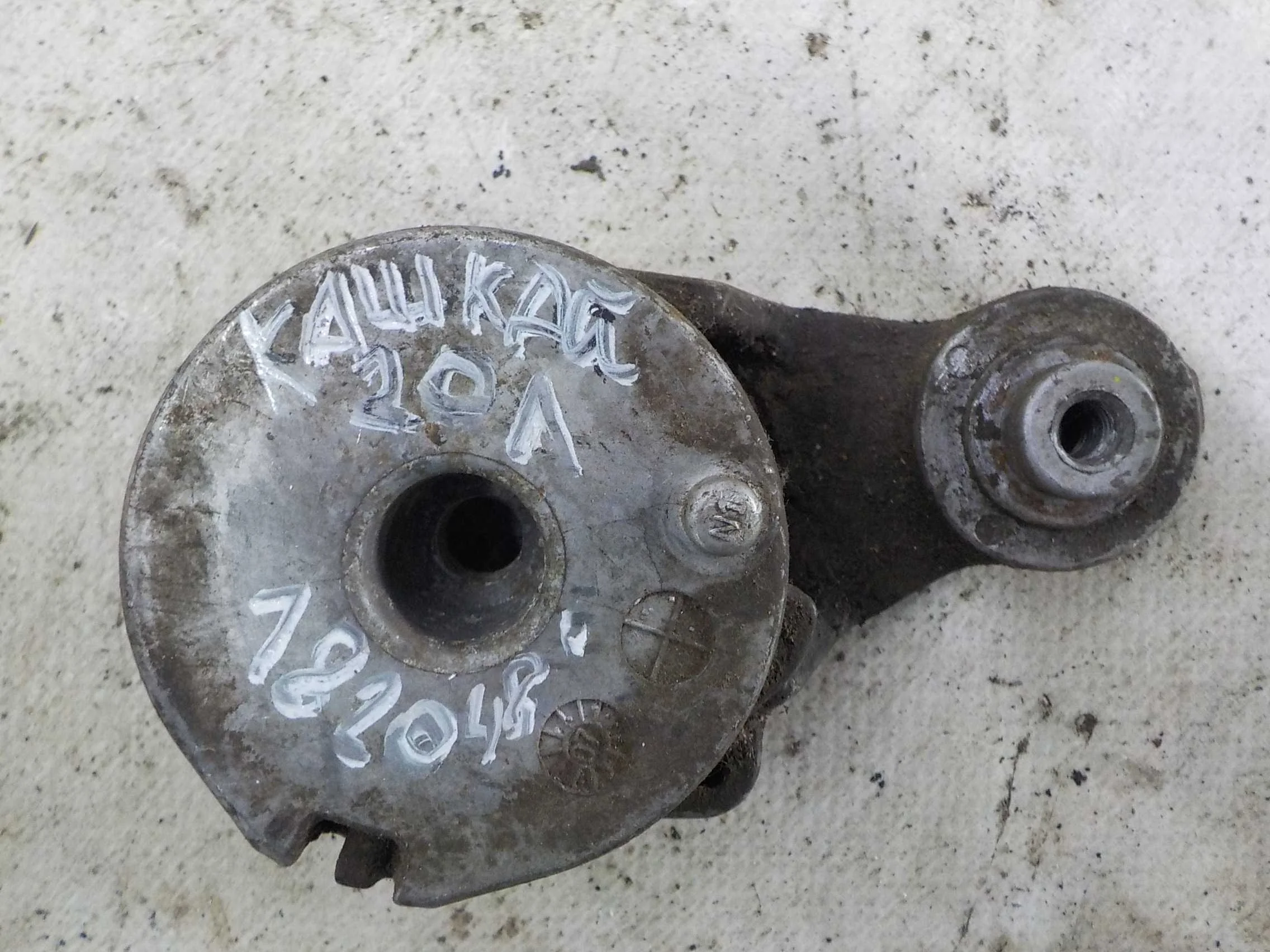 натяжитель ремня генератора Nissan X-Trail II (2007—2011)