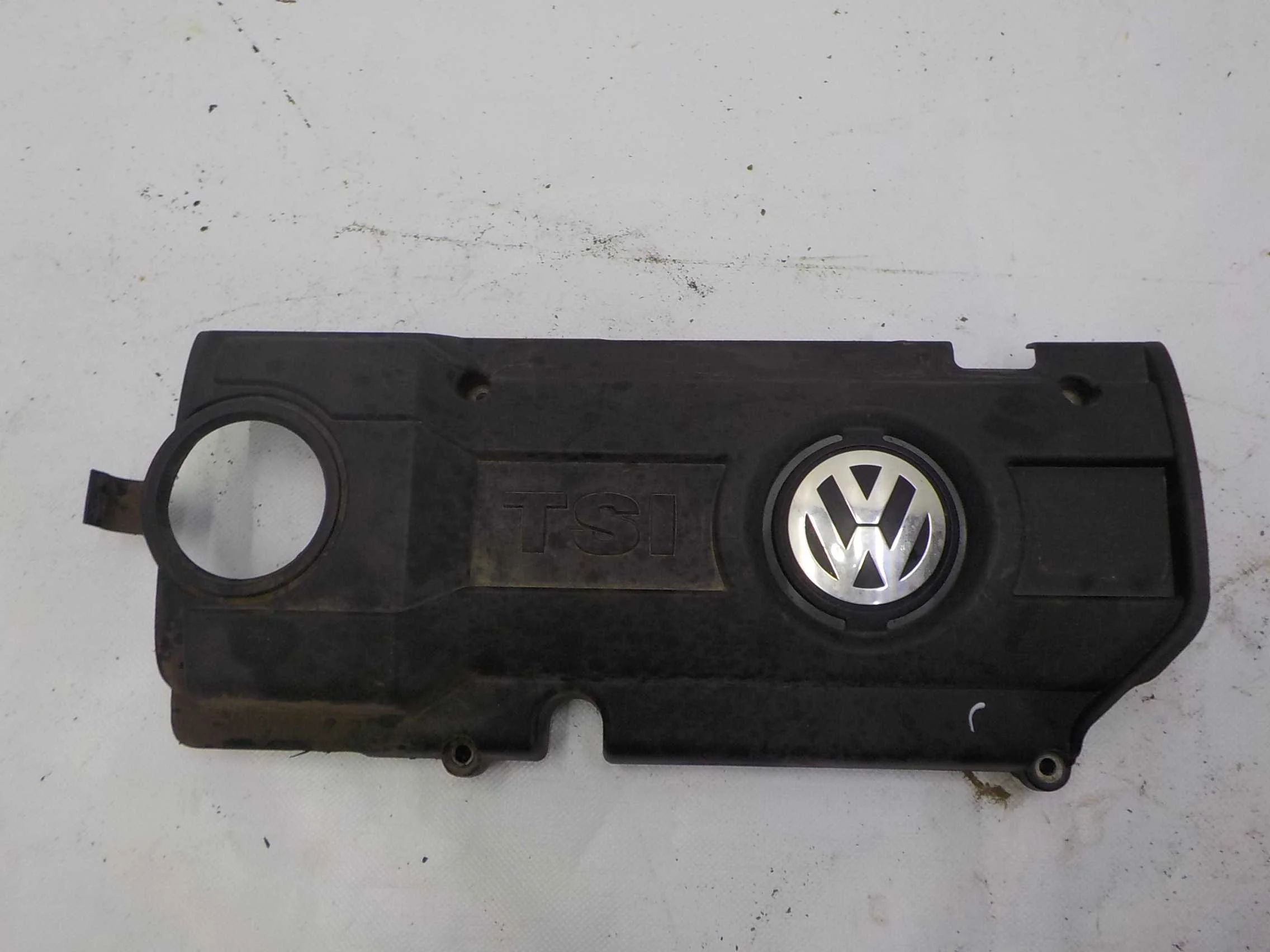накладка клапанной крышки Volkswagen Golf Mk5 (2003—2009)