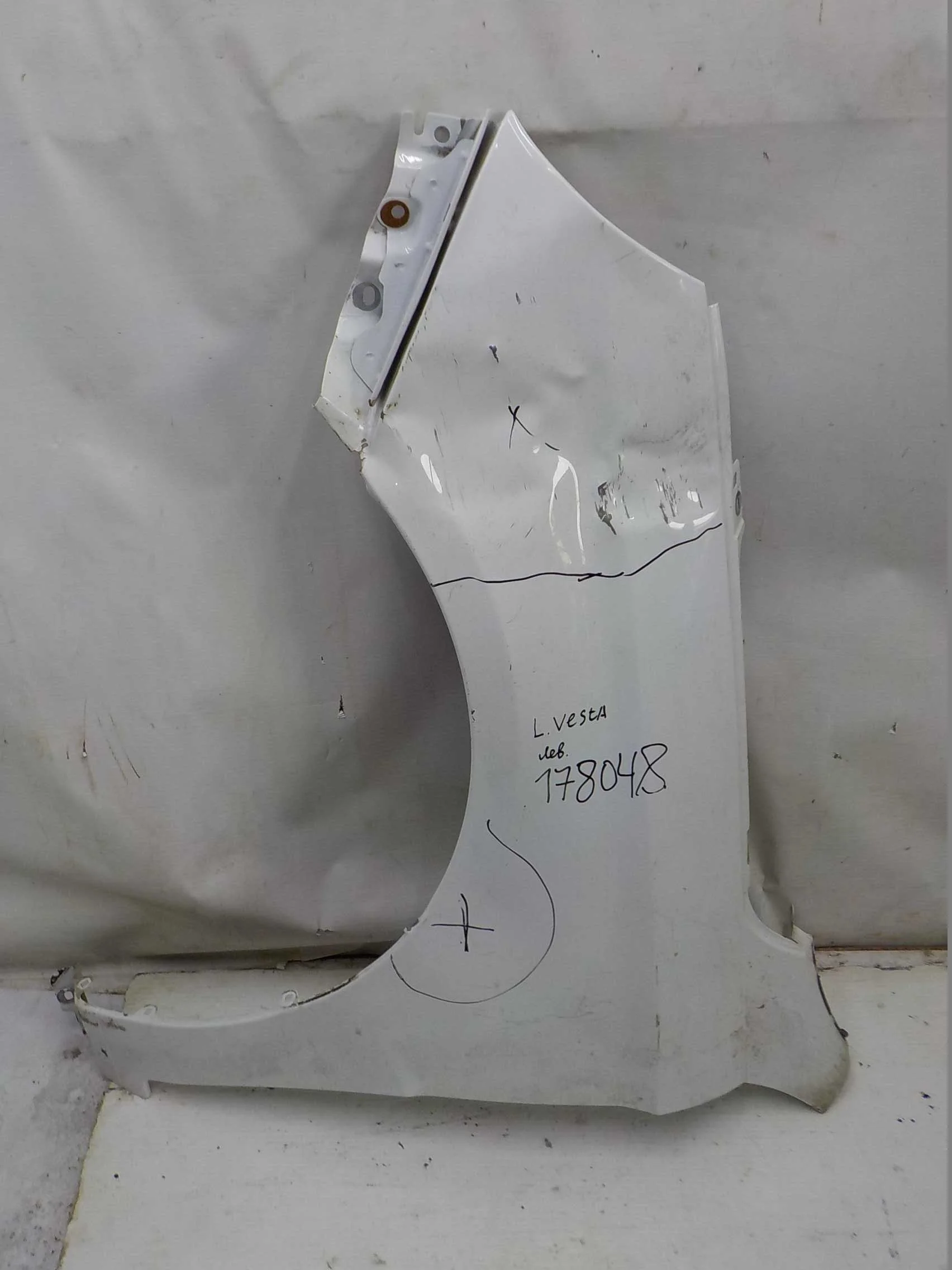 Крыло ВАЗ (LADA) Vesta I (2015—2023) Перед Лево