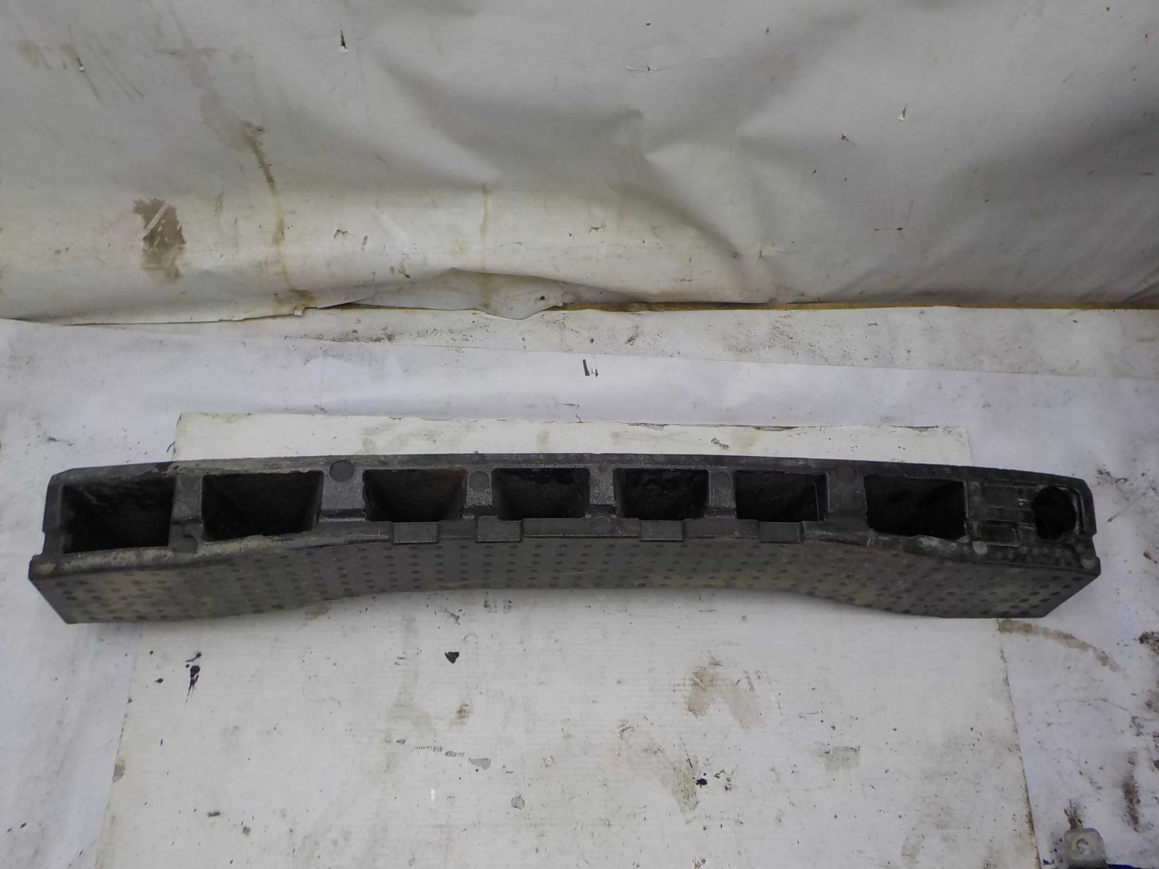 Абсорбер бампера Skoda Kodiaq I (2016—2022) Зад