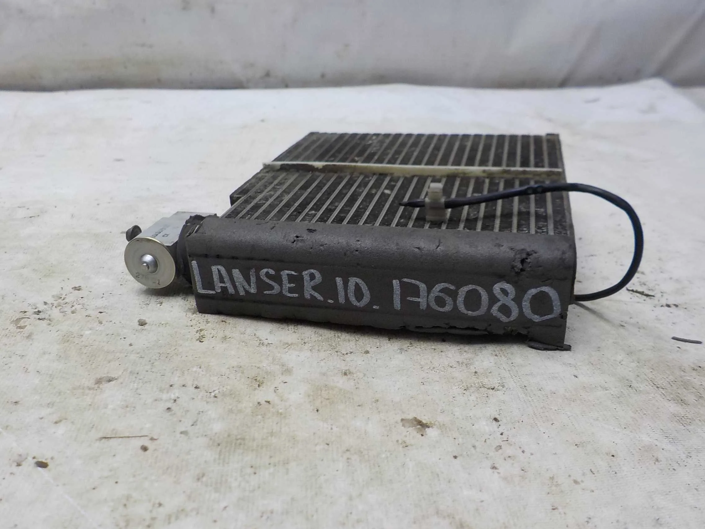 Испаритель кондиционера Mitsubishi Galant VIII рестайлинг (1998—2006)