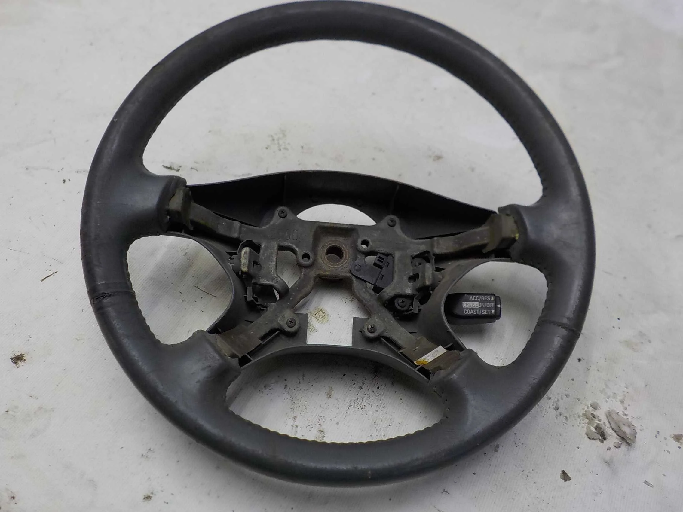 Руль Mitsubishi Galant VIII рестайлинг (1998—2006)