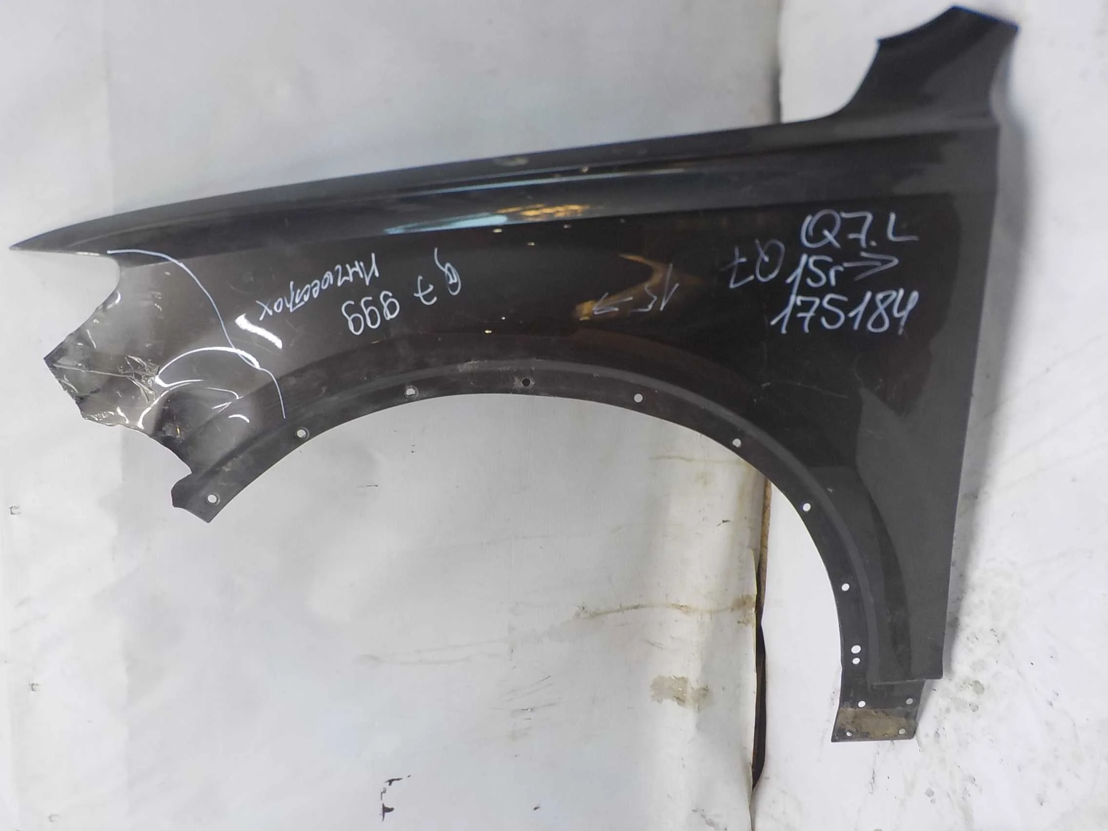 Крыло Audi Q7 4M (2015—2020) Перед Лево