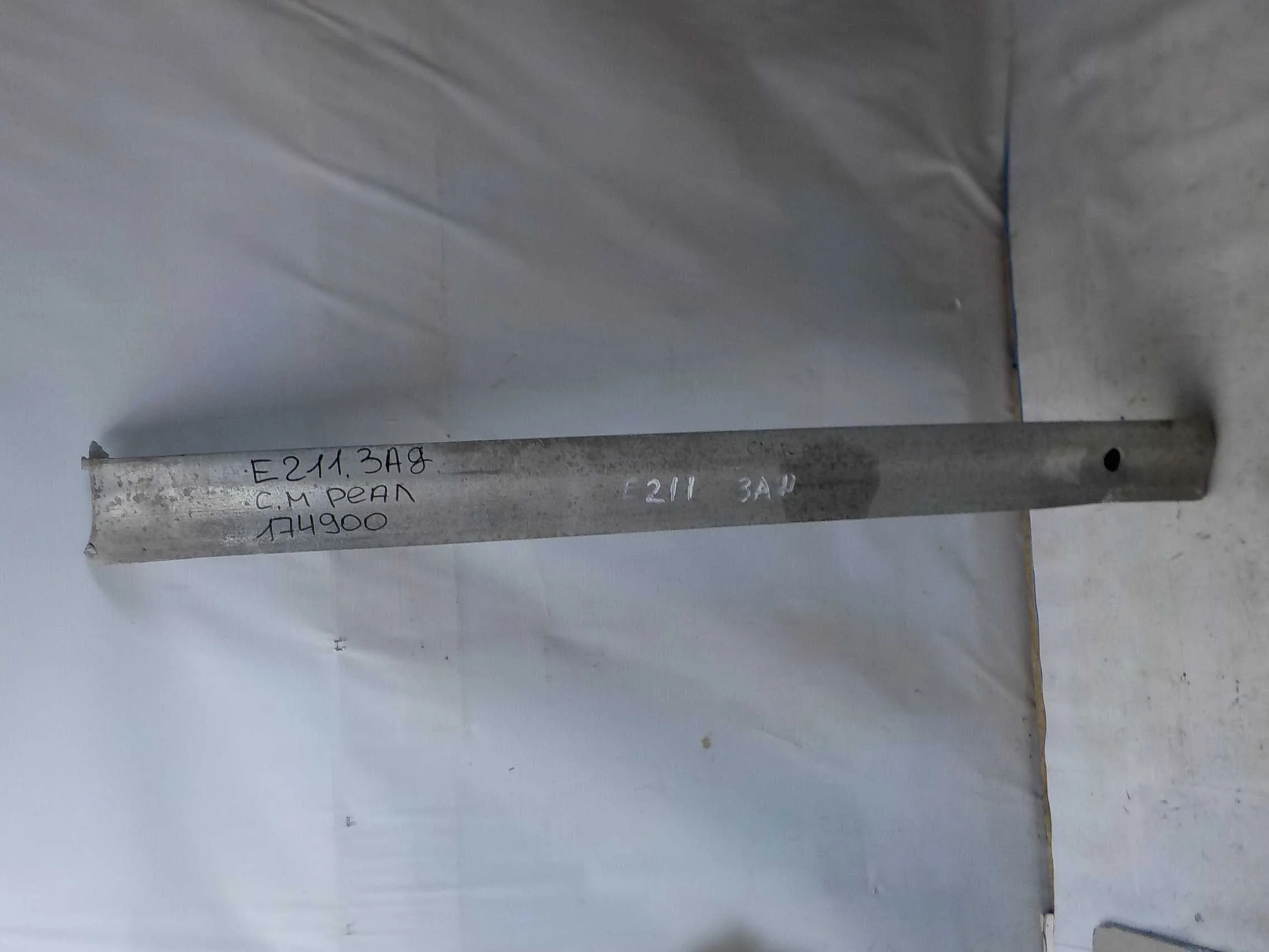 Усилитель бампера Mercedes-Benz E-класс W211/S211 (2002—2006) Зад