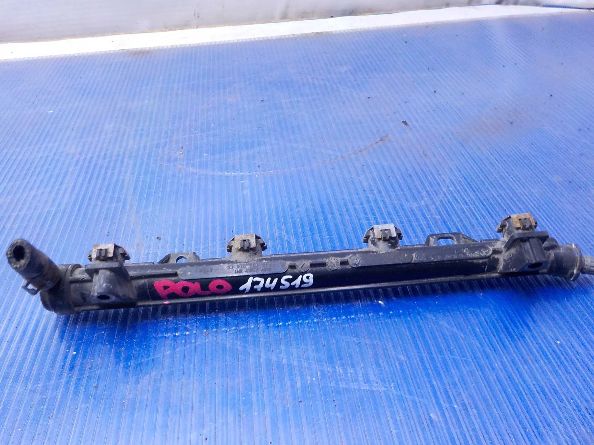 топливная рейка (рампа) Volkswagen Polo V рестайлинг (2015—2020)