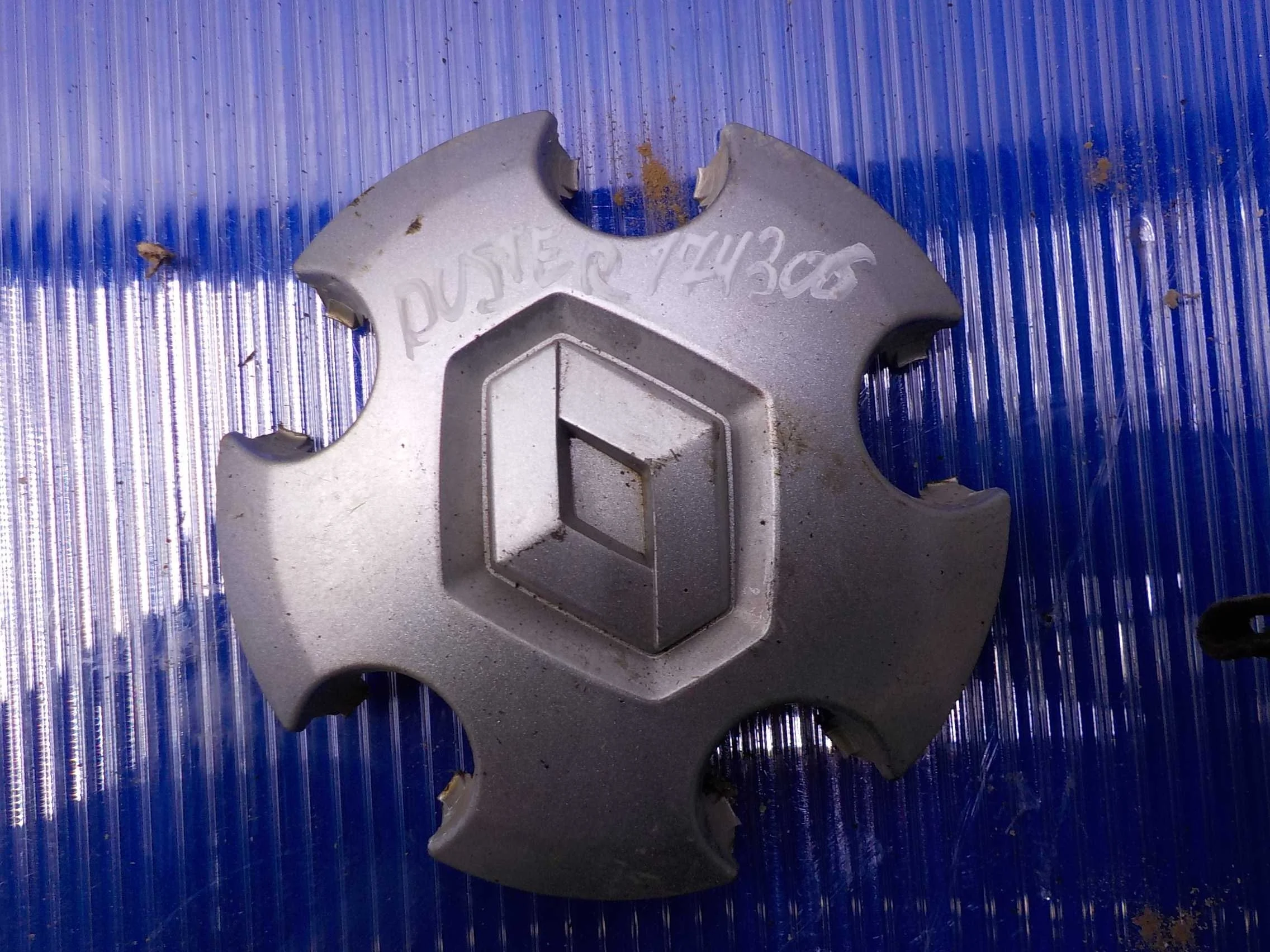 Заглушка Renault Duster I (2010—2015)