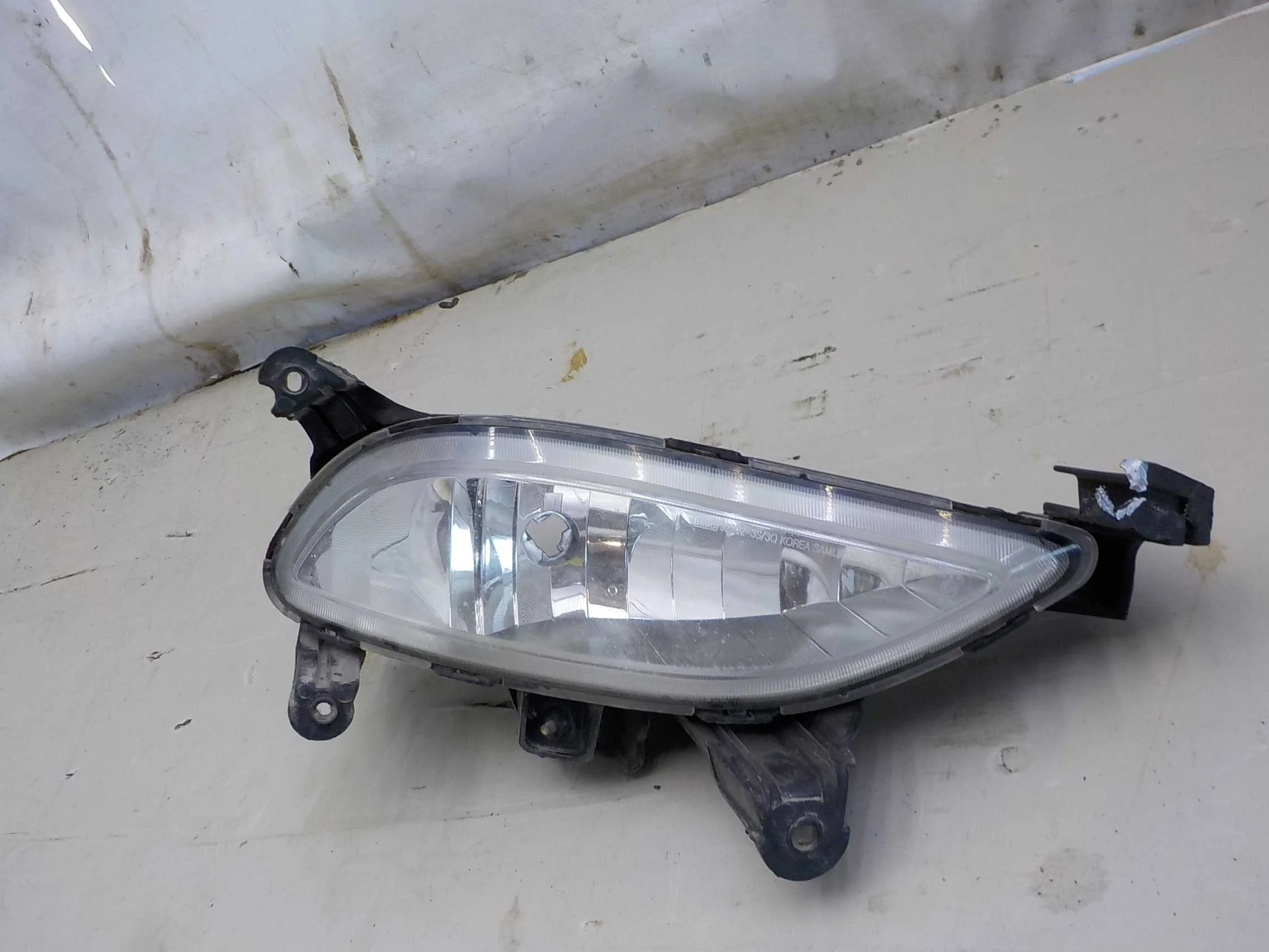 туманка Hyundai Sonata VI (2009—2014) Перед Право