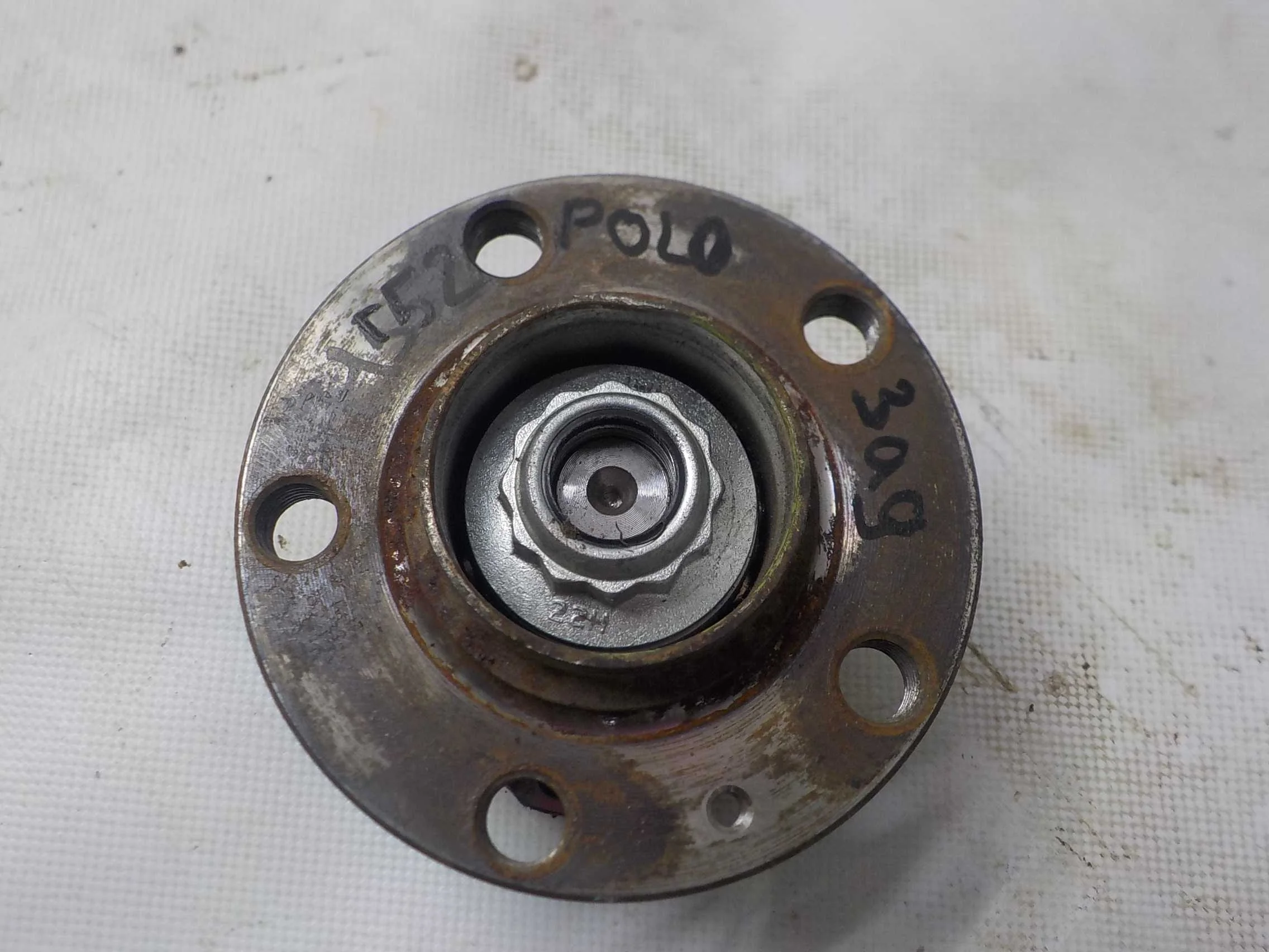 Ступица Volkswagen Polo V (2009—2015) Зад