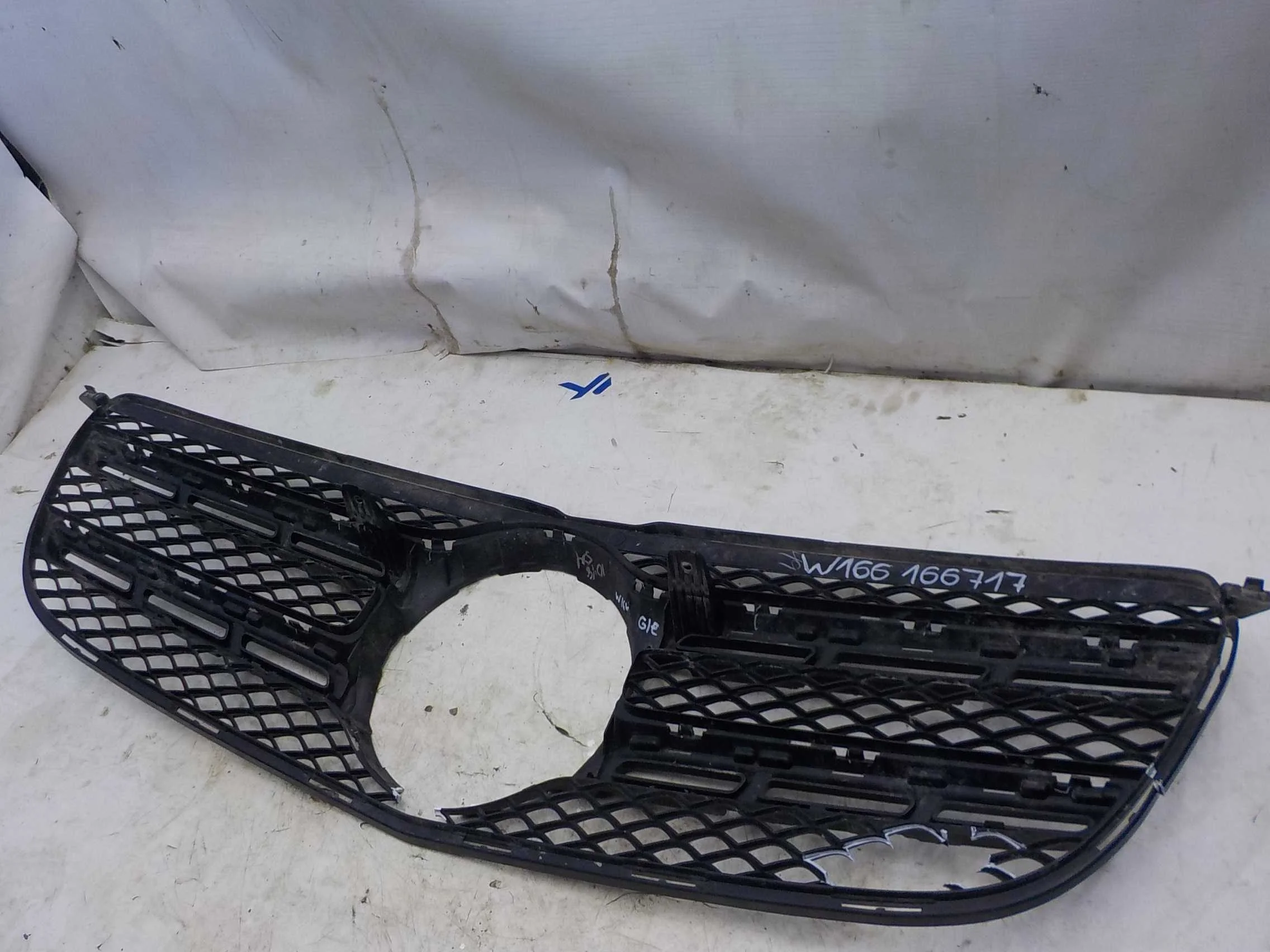 Решетка радиатора Mercedes-Benz GLS-класс X166 (2015—2019)