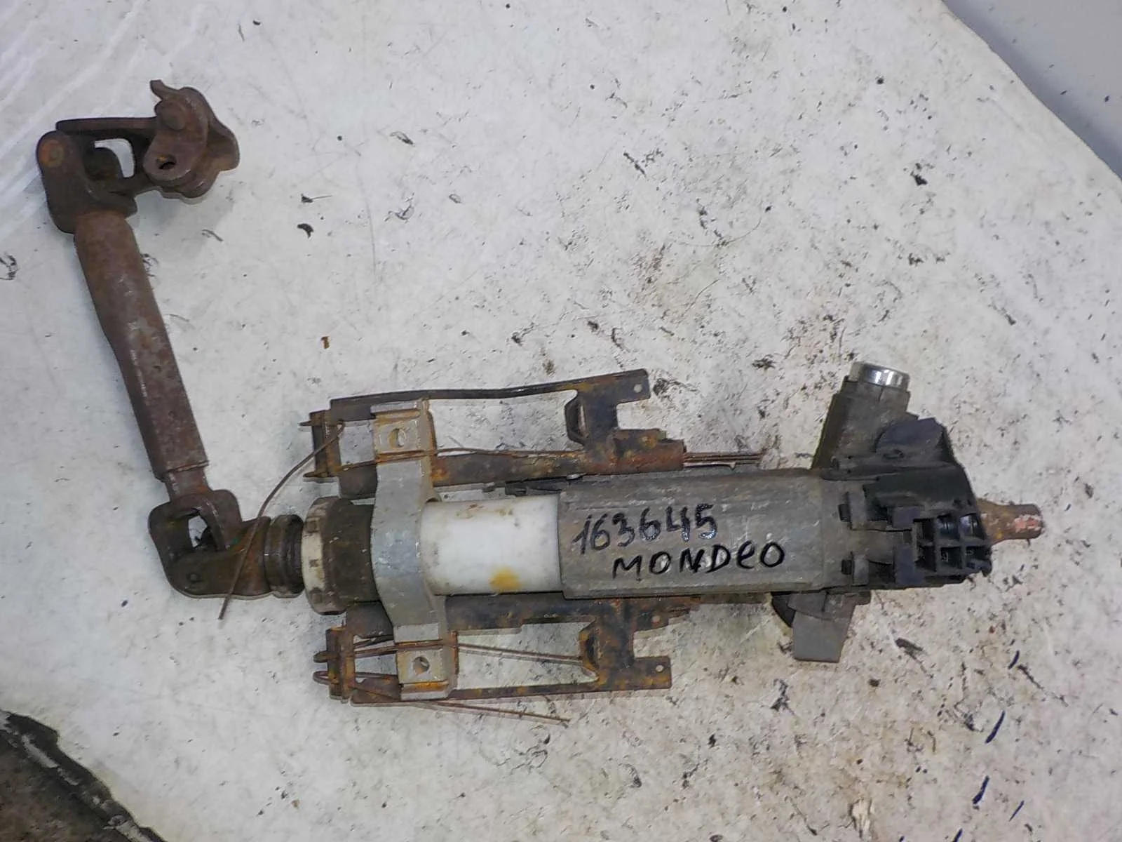 рулевая колонка Ford Mondeo III рестайлинг (2003—2007)