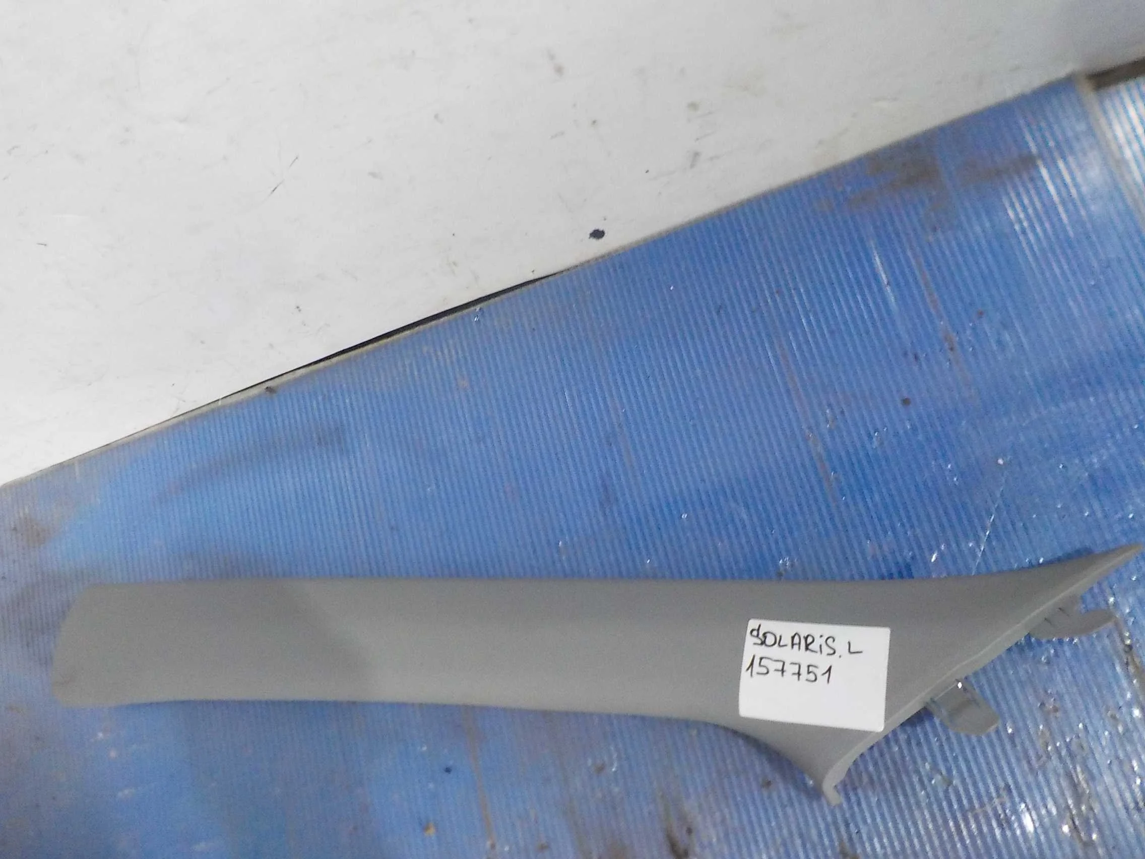 Обшивка стойки лобового стекла Hyundai Solaris I (2010—2014)  Лево