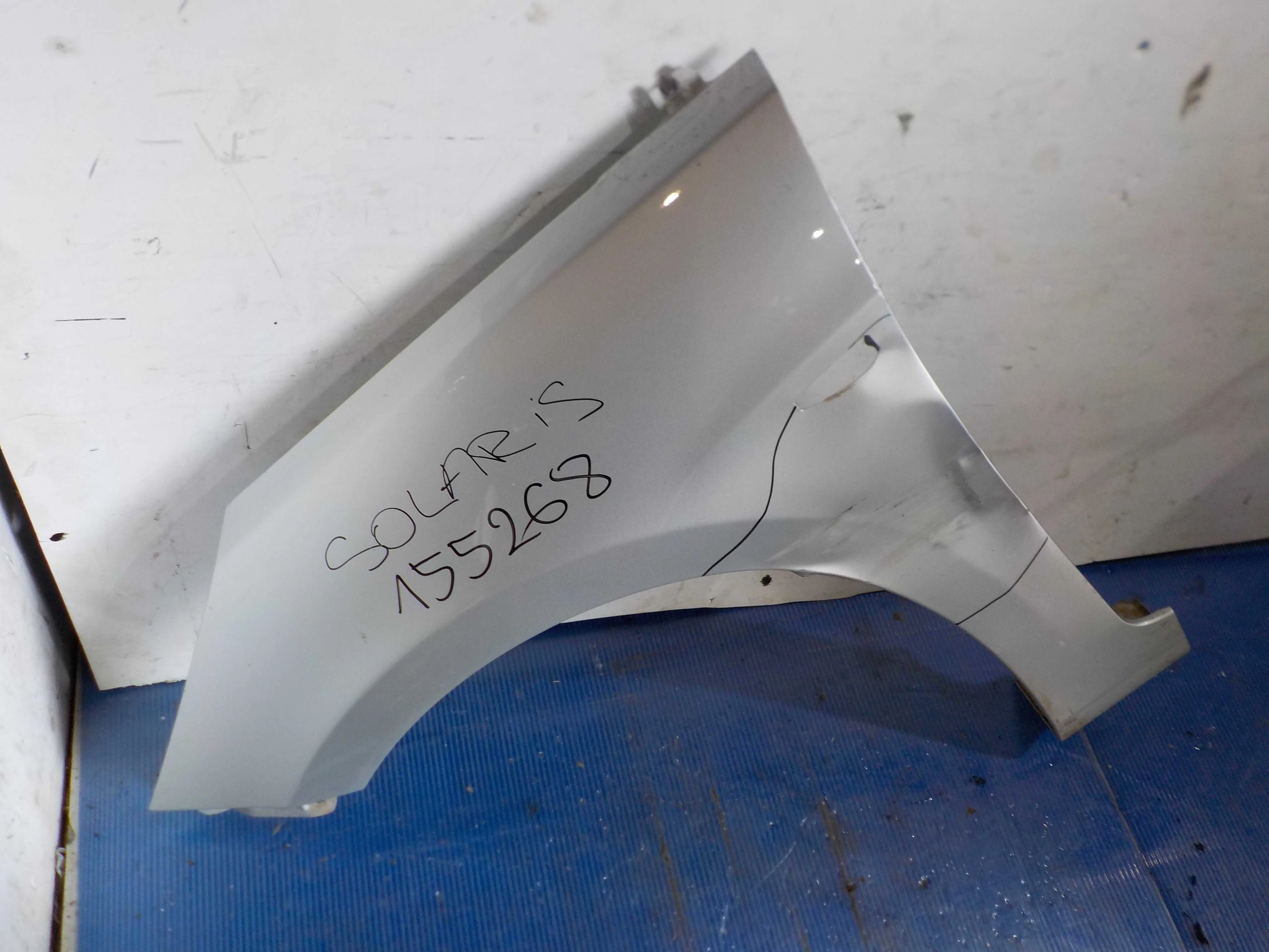 Крыло Hyundai Solaris I (2010—2014) Перед Лево