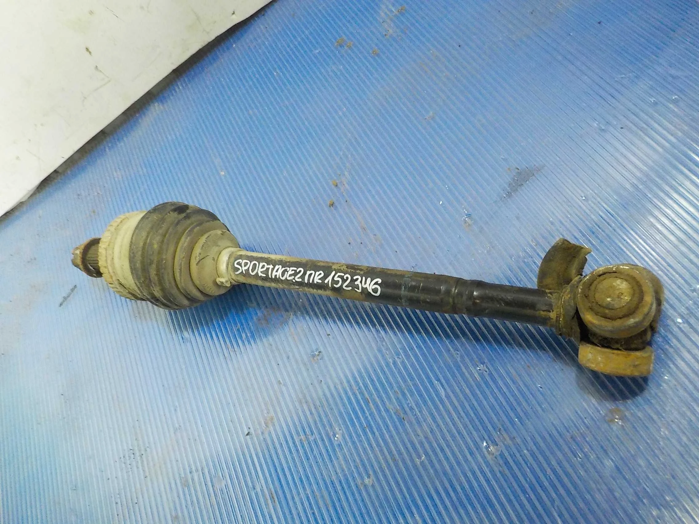 Привод Kia Sportage II (2004—2008) Перед Право