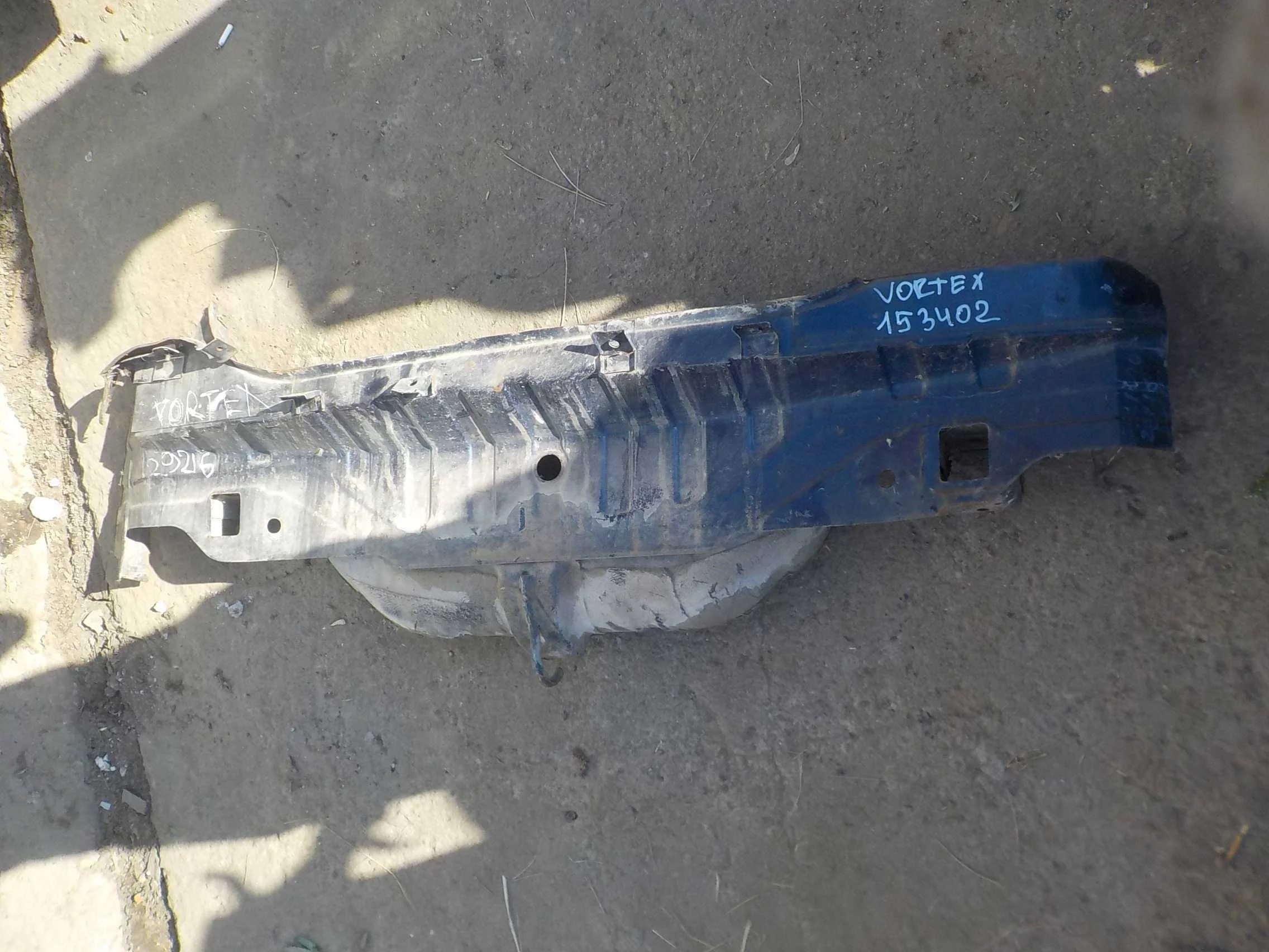 задняя панель кузова Vortex Estina I (2008—2012)