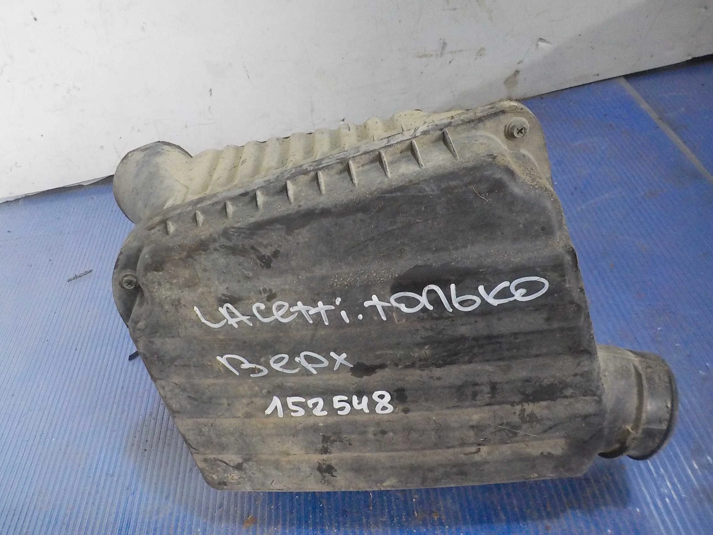 Корпус воздушного фильтра Daewoo Gentra I (2005—2011)