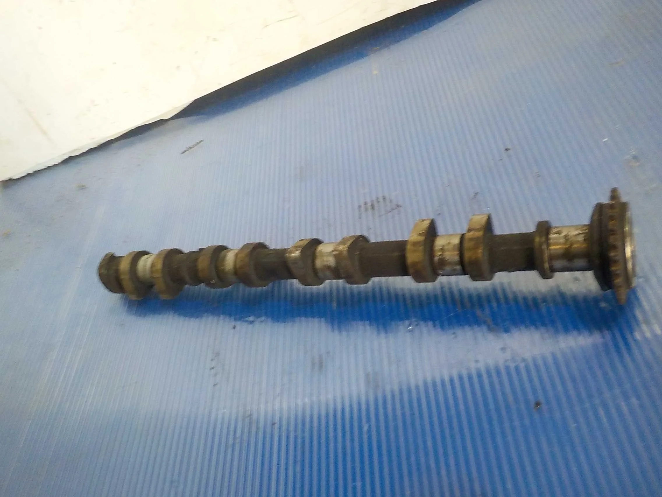 Распредвал Hyundai Coupe II (2002—2007)