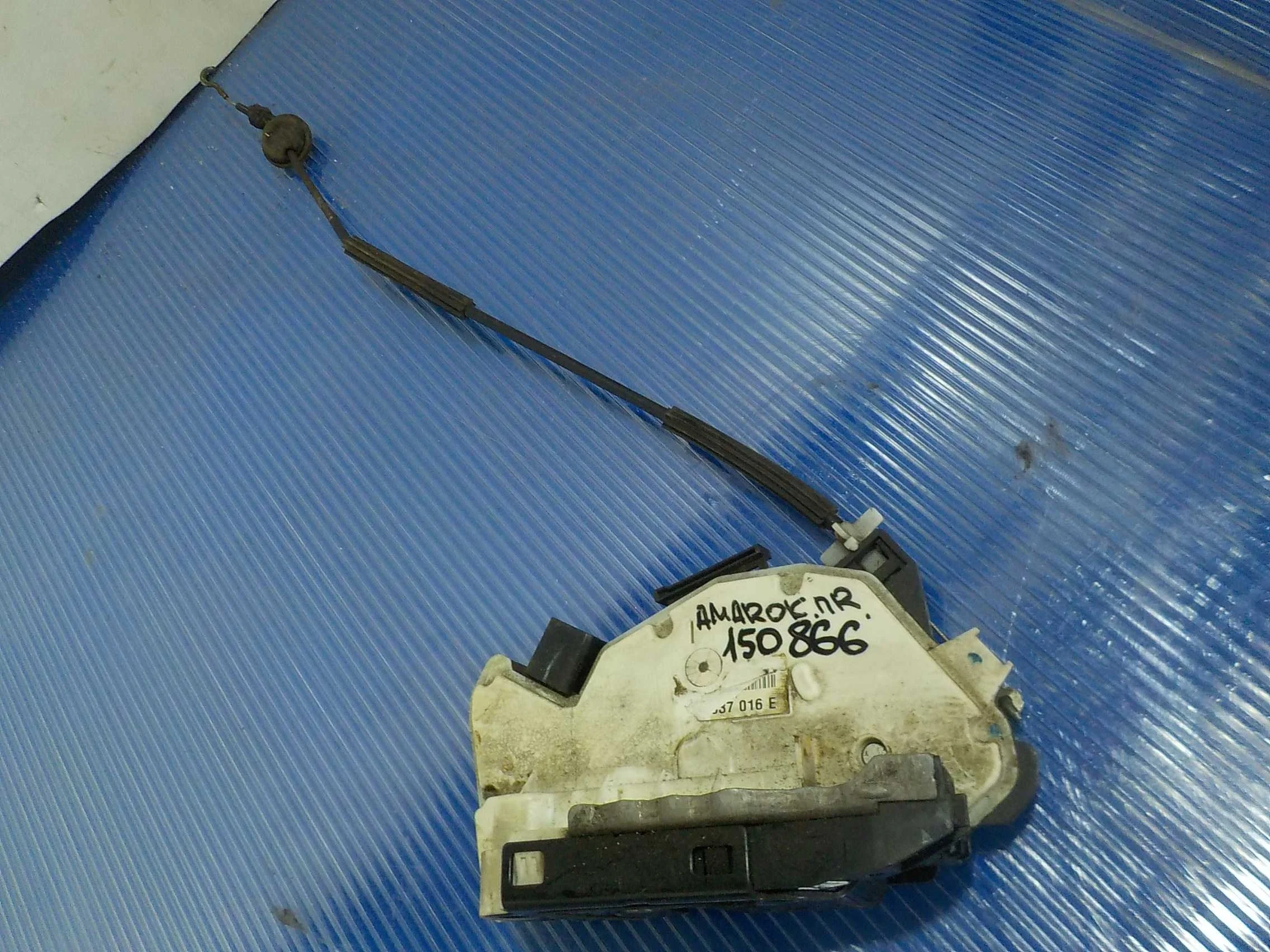 Замок двери Audi A1 8X (2010—2015) Перед Право