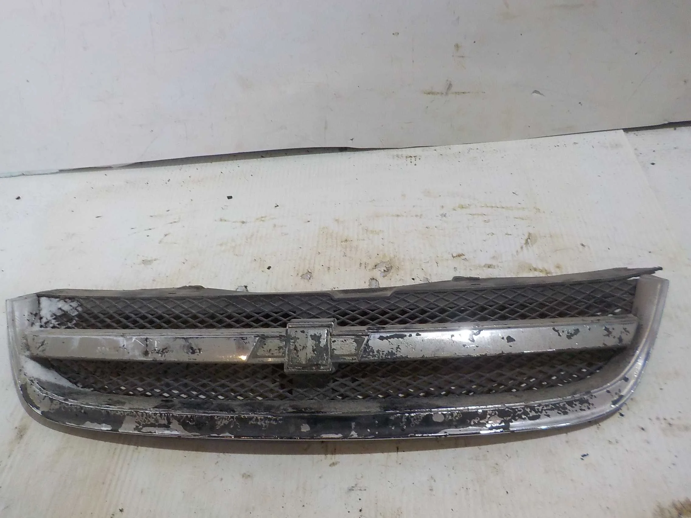 Решетка радиатора Chevrolet Lacetti I (2004—2013)