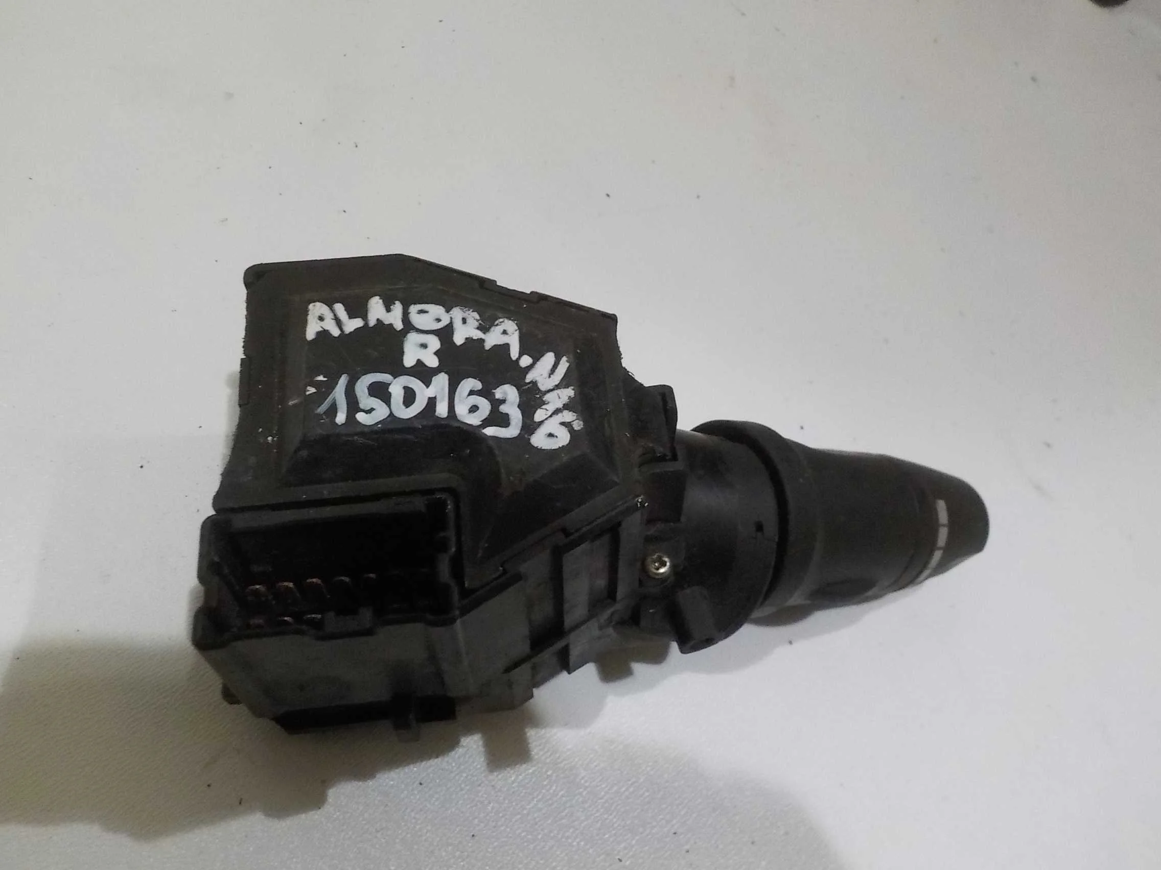 подрулевой переключатель Nissan Primera P12 (2001—2008)  Право