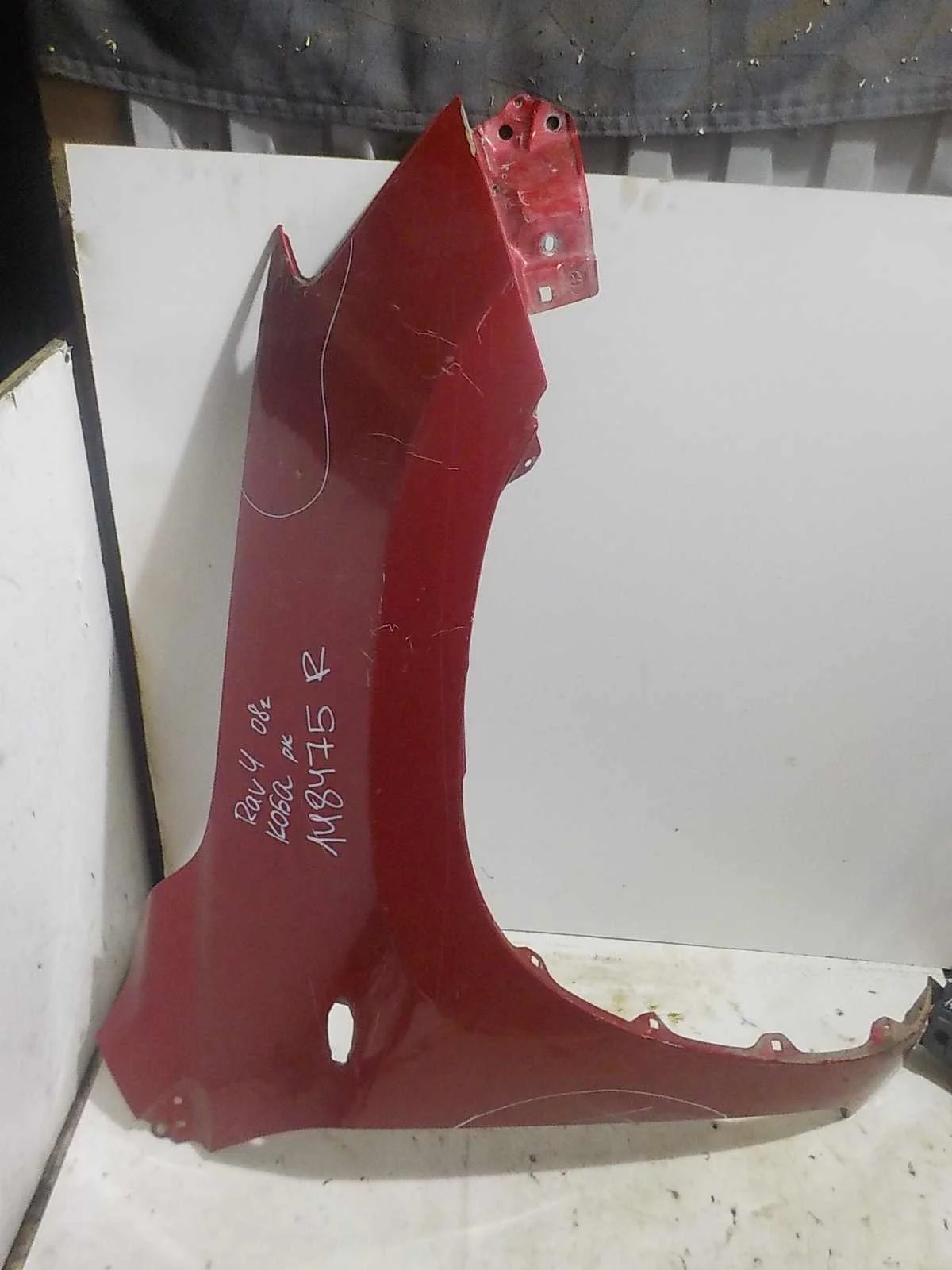 Крыло Toyota RAV4 III (2005—2010) Перед Право