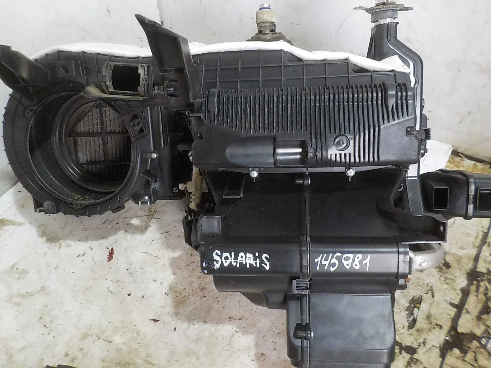 корпус печки Kia Rio III (2011—2015)