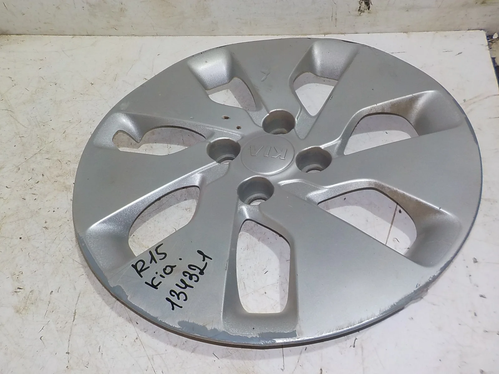 колпак Kia Rio III рестайлинг (2015—2017)