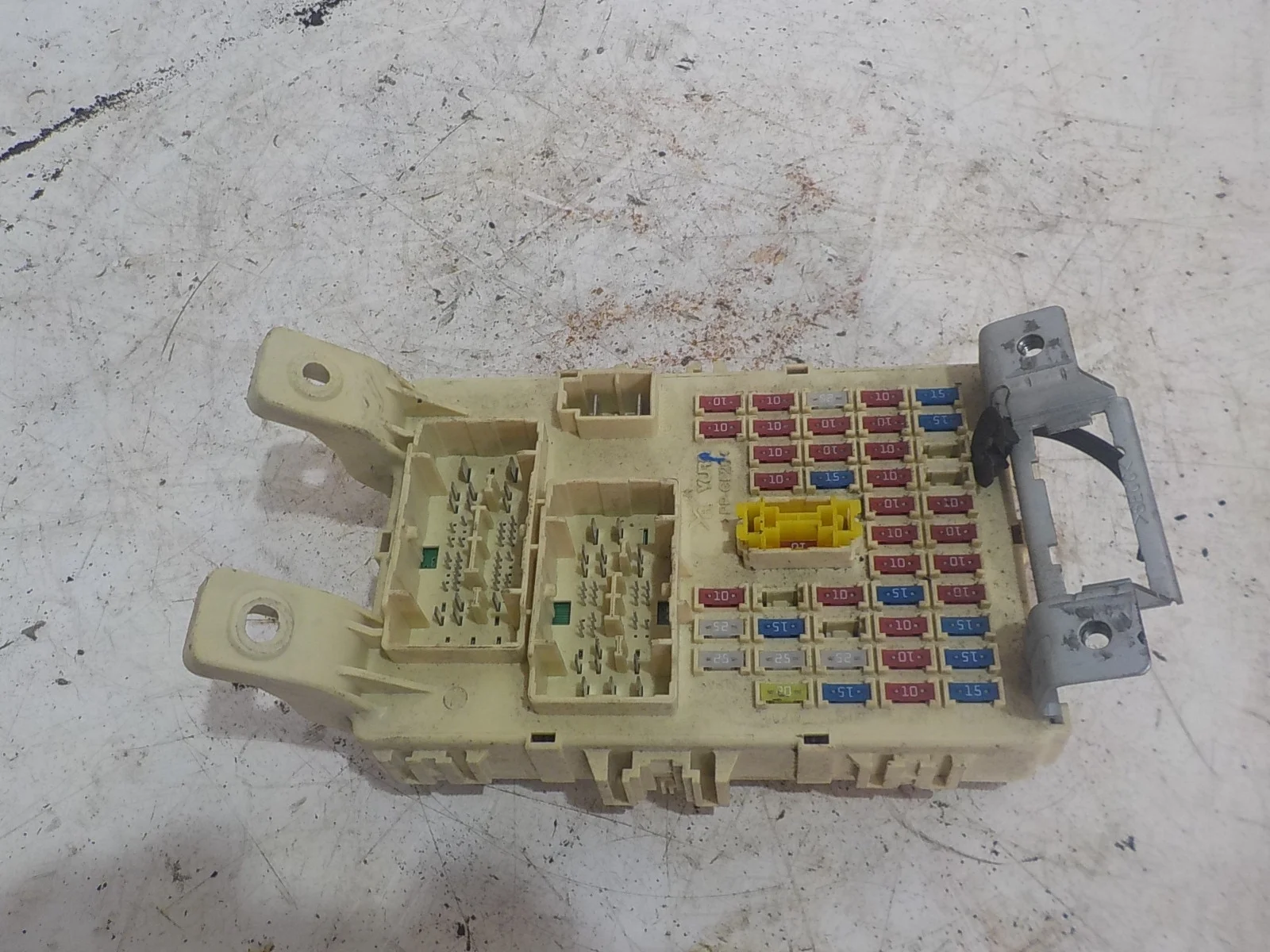 Блок предохранителей Hyundai Solaris I рестайлинг (2014—2017)