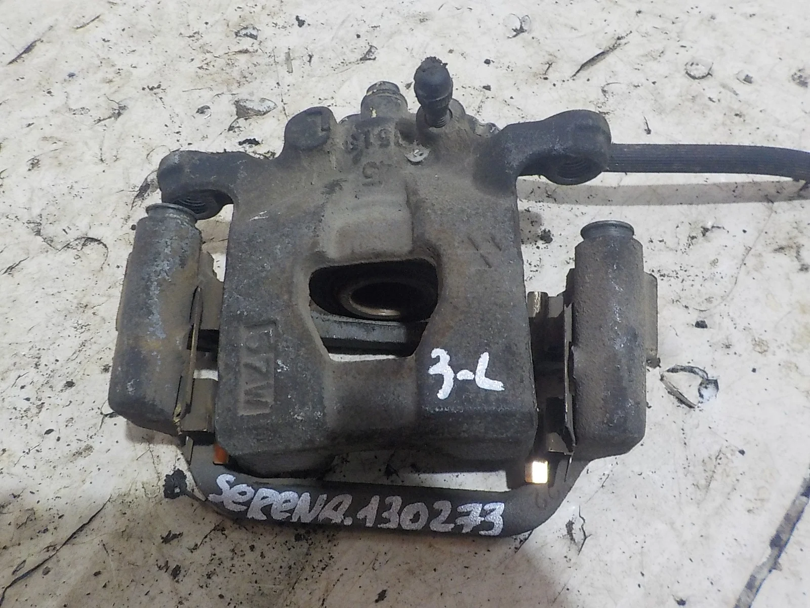 суппорт Nissan Tiida C11 рестайлинг (2010—2013) Зад Лево