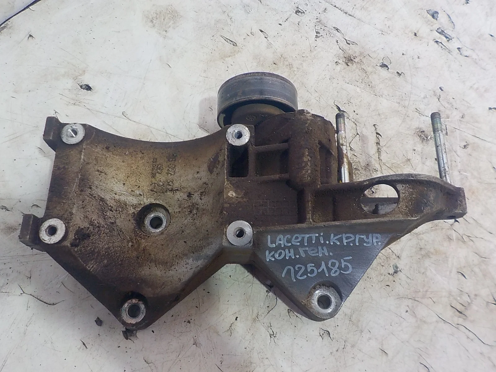 Кронштейн компрессора кондиционера Chevrolet Lacetti I (2004—2013)