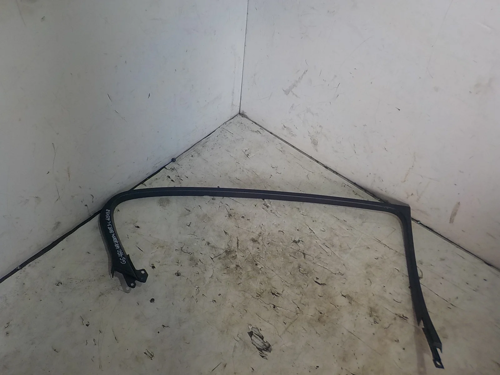 Накладка на дверь Lexus GS III рестайлинг (2007—2011) Зад Лево