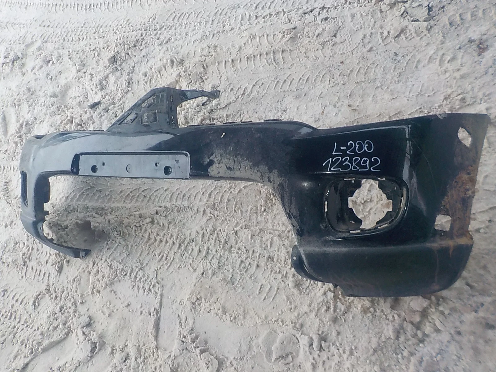 Бампер Mitsubishi L200 IV (2006—2014) Перед