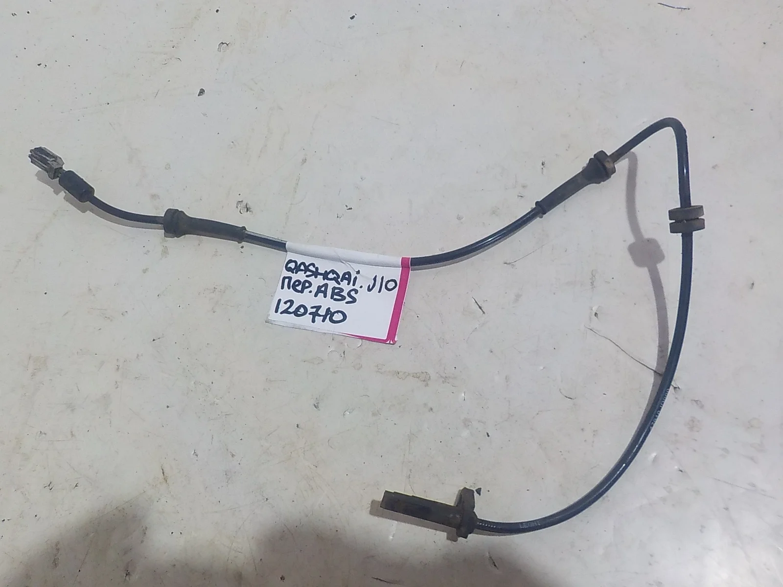 Датчик ABS Nissan Qashqai I (2006—2010) Перед