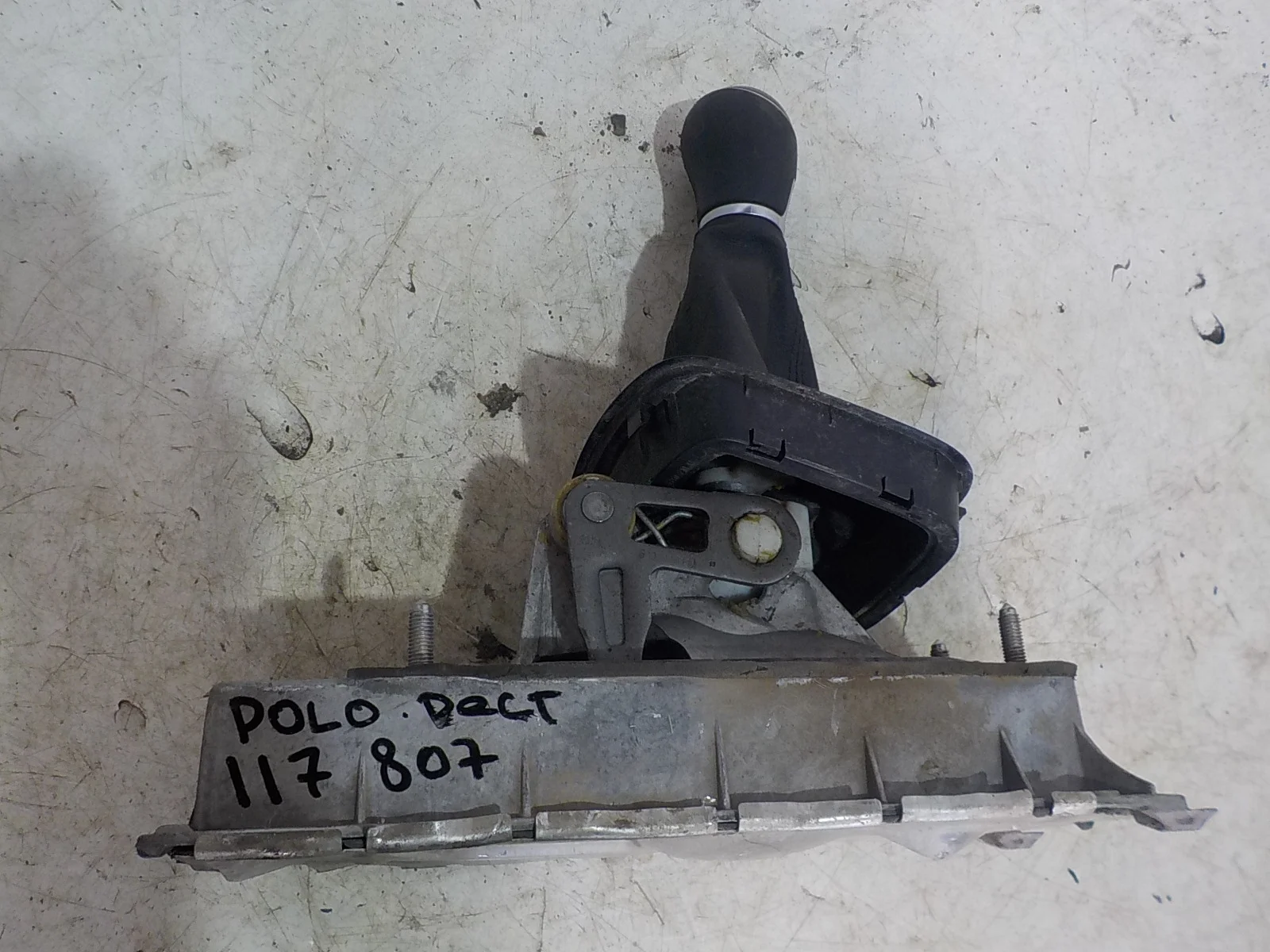 рычаг переключения кпп Volkswagen Polo V (2009—2015)