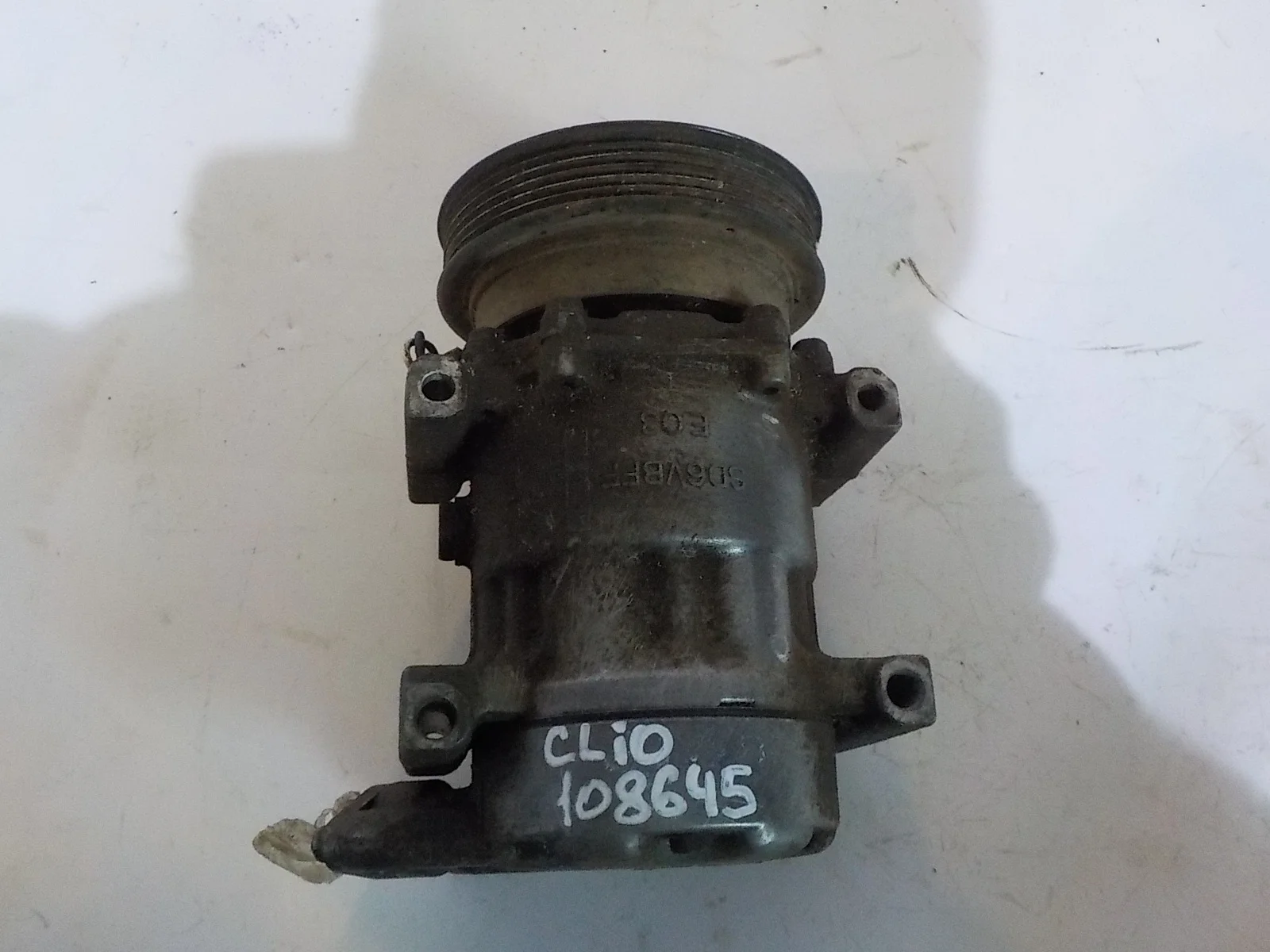 Компрессор кондиционера Renault Clio II (1998—2002)