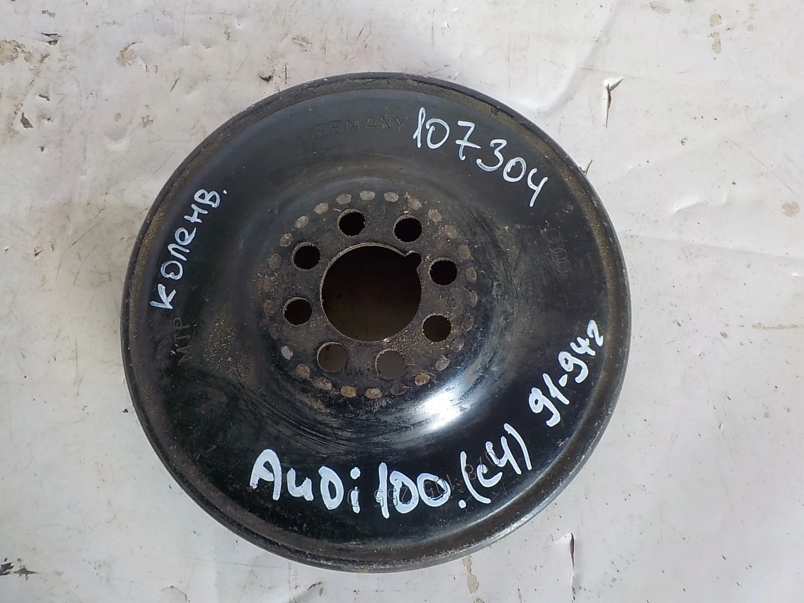 Шкив коленвала Audi 100 C4 (1990—1994)