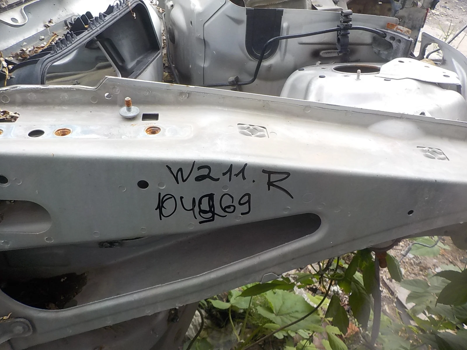 боковина кузова Mercedes-Benz E-класс W211/S211 (2002—2006)  Право