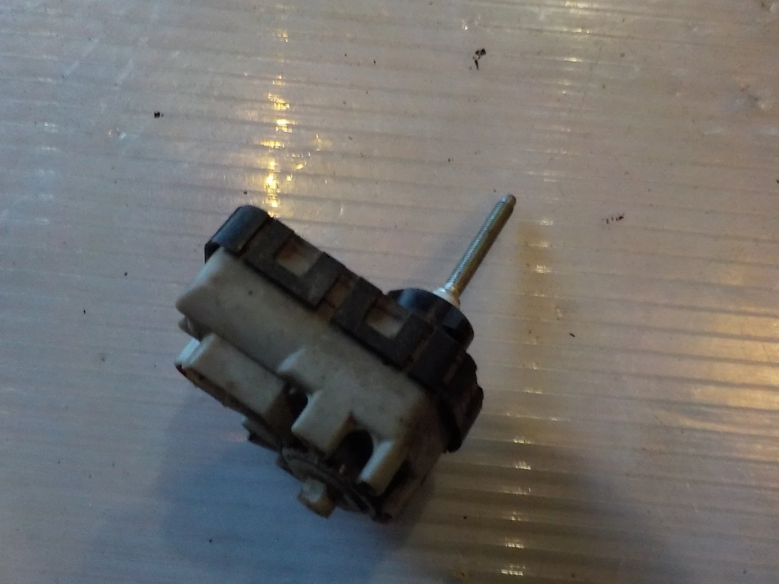 корректор фар Toyota Land Cruiser 200 (2007—2012)