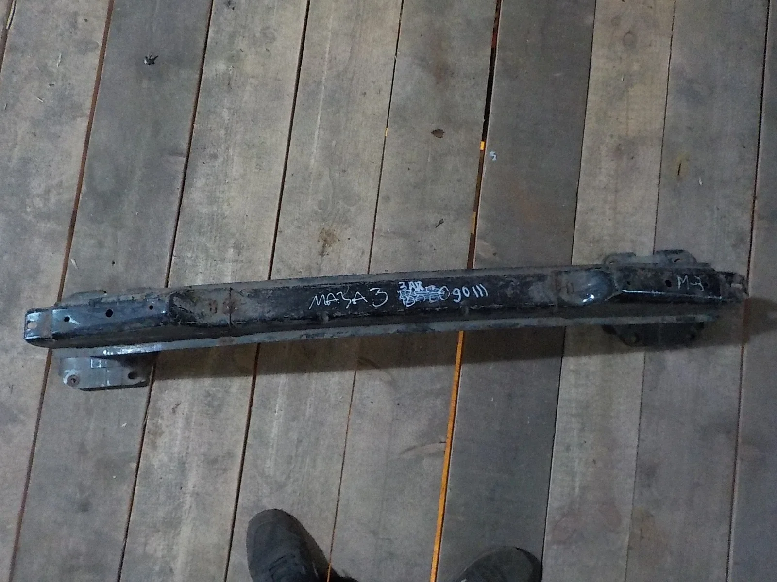 Усилитель бампера Mazda 3 BK рестайлинг (2006—2009) Зад